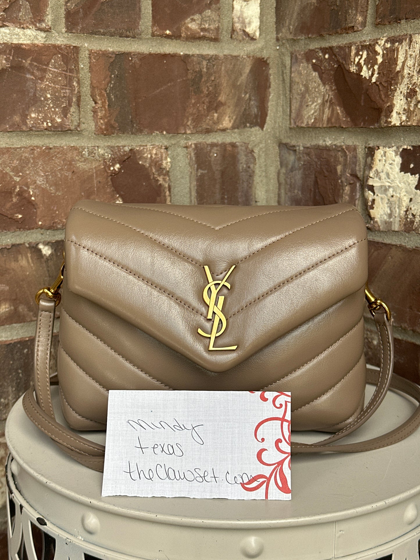 Saint Laurent Loulou Leather Toy 65889