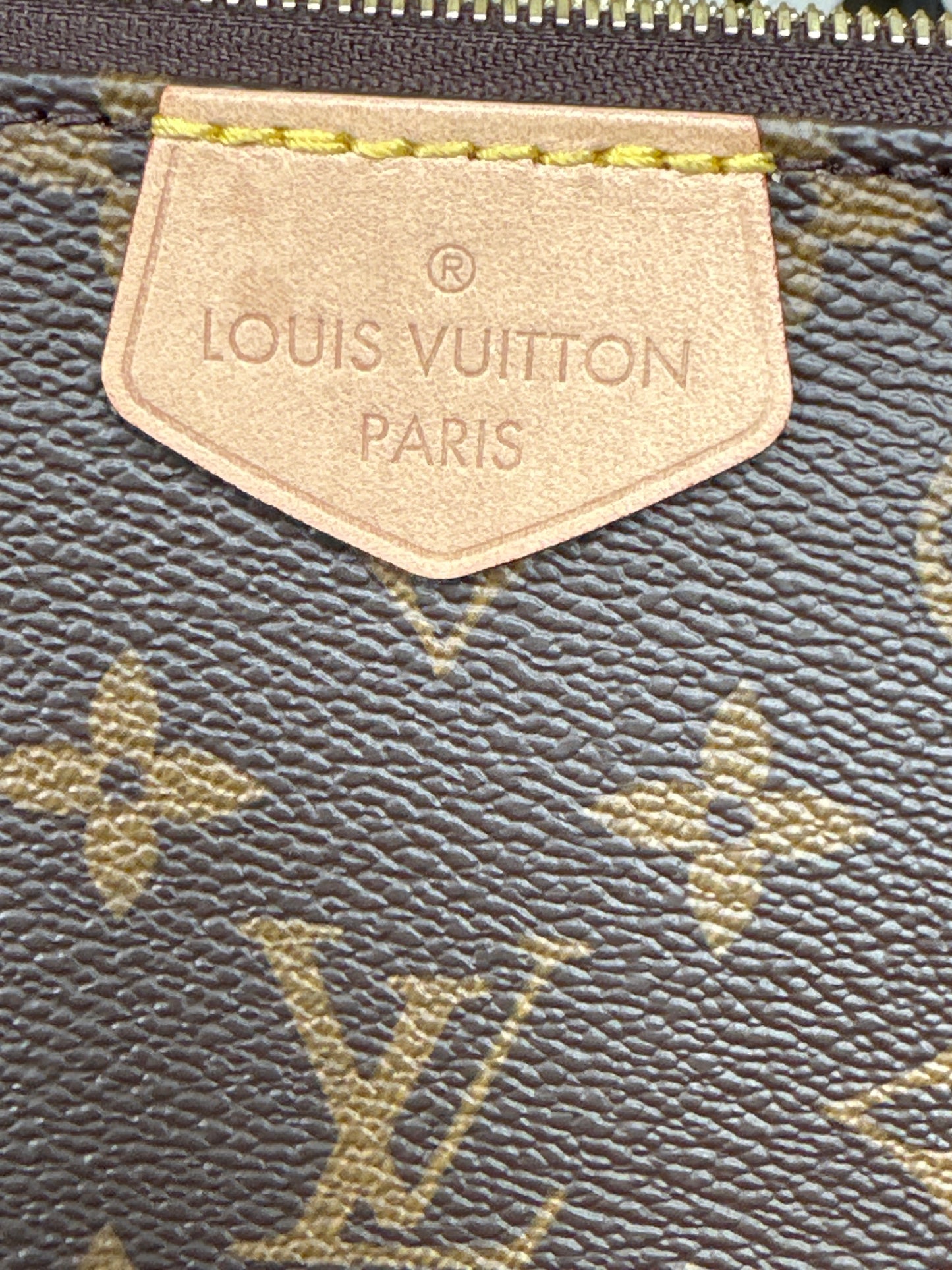 Louis Vuitton Multi Pochette Accessoires Monogram Canvas