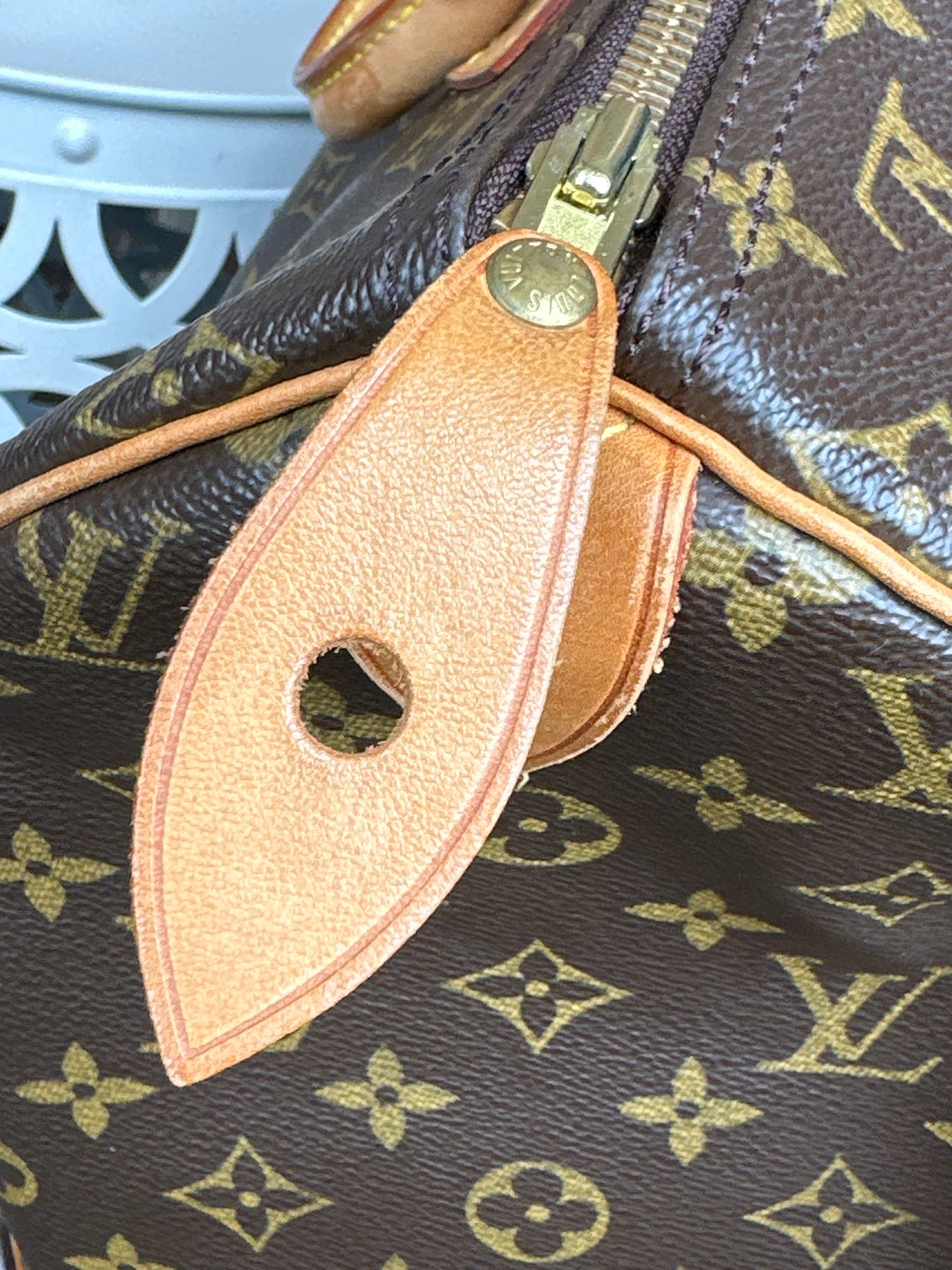 Louis Vuitton Speedy 40