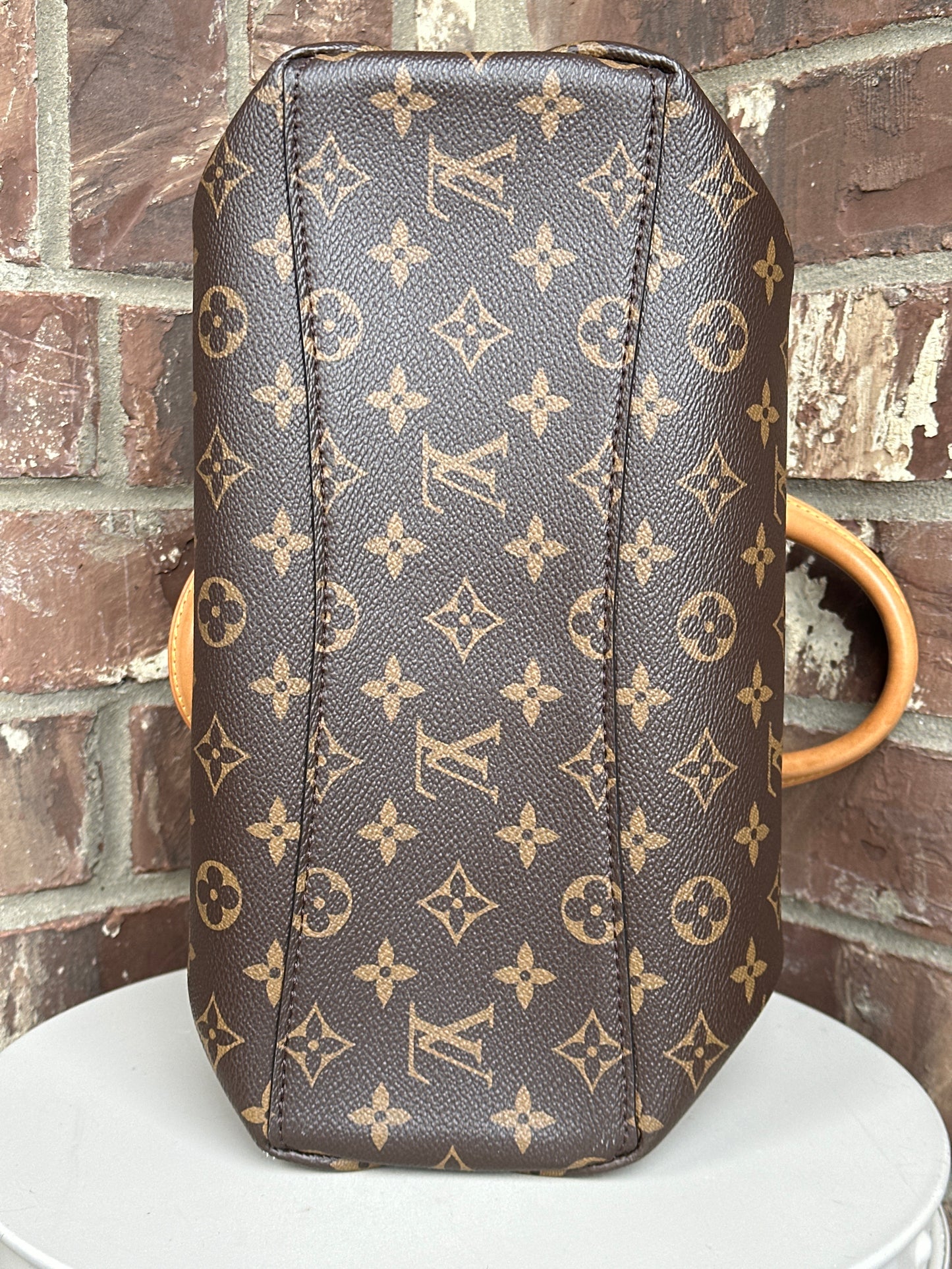 Louis Vuitton Rivoli Handbag Monogram Canvas PM