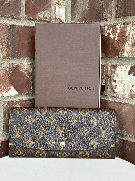 Louis Vuitton Louise Wallet 41124