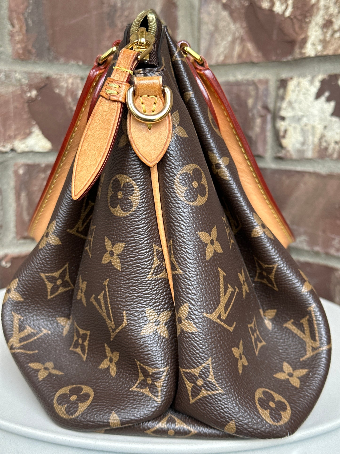 Louis Vuitton Rivoli Handbag Monogram Canvas PM