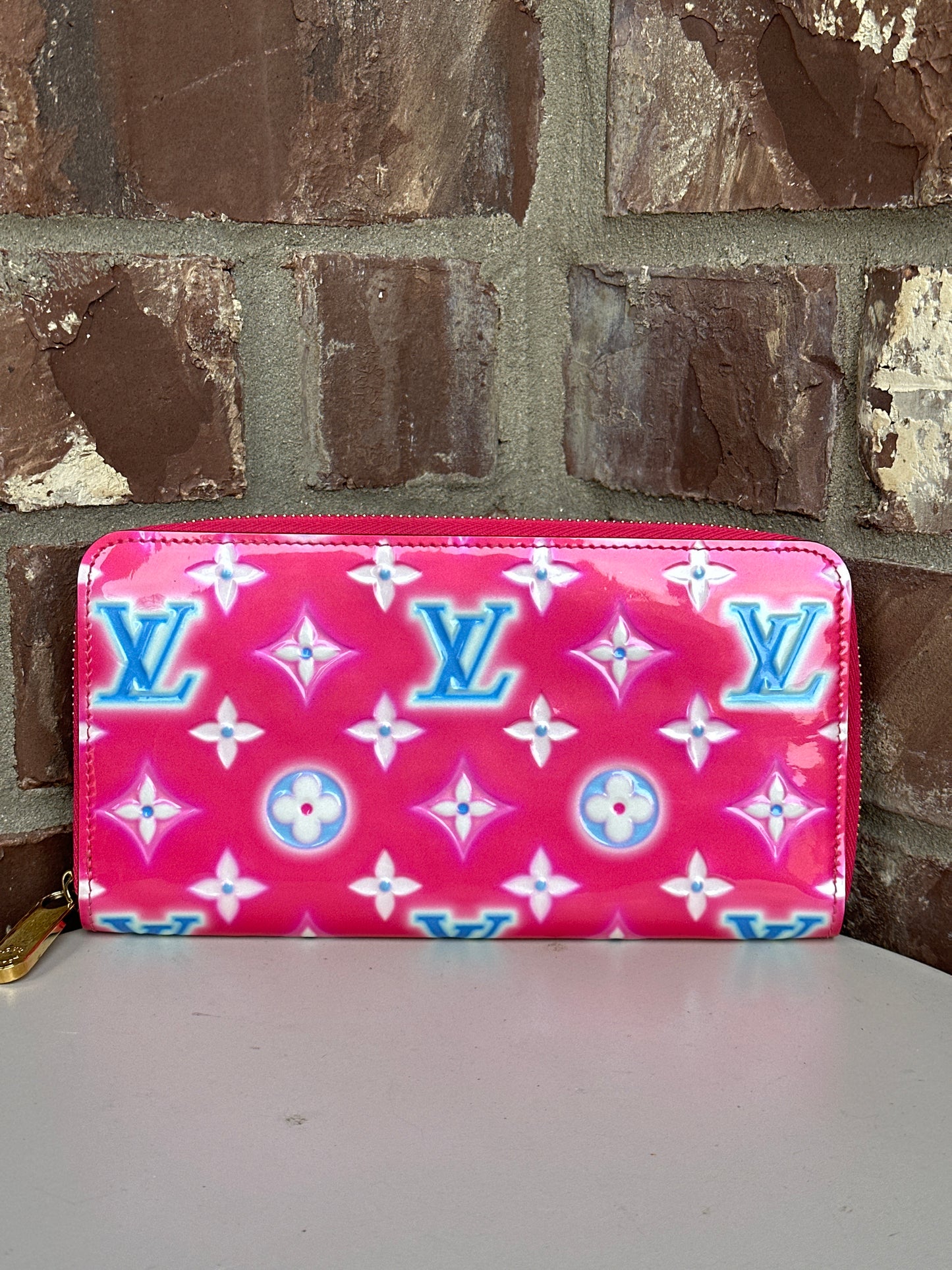 Louis Vuitton Valentine Vernis Wallet