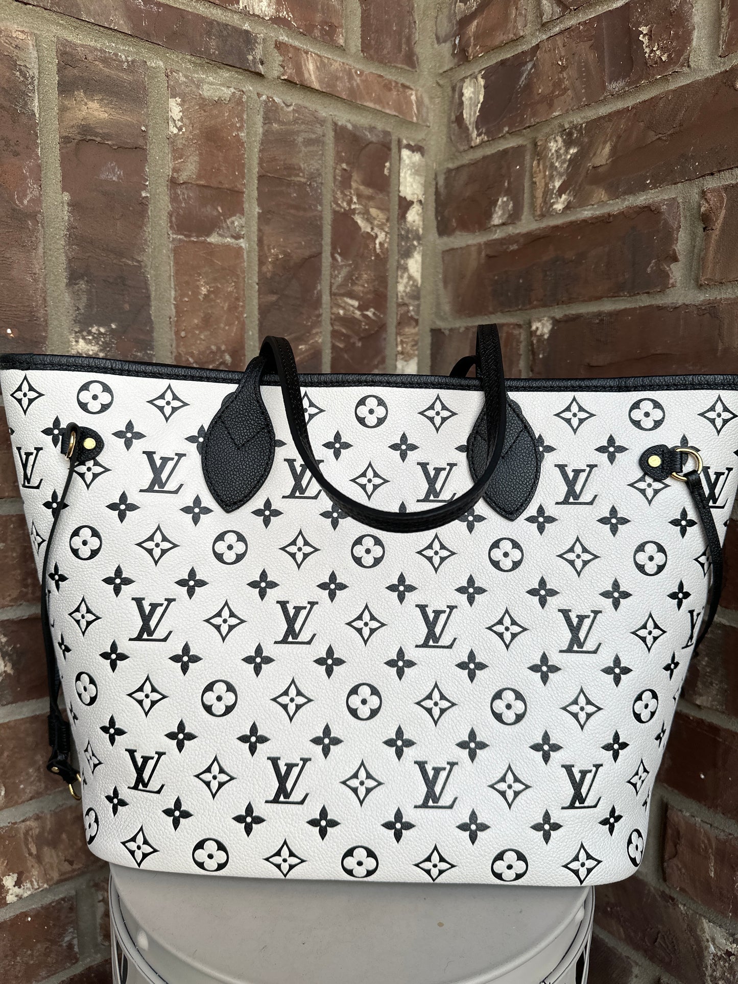 Louis Vuitton Empreinte Spring In The City Neverfull MM Black White Pink