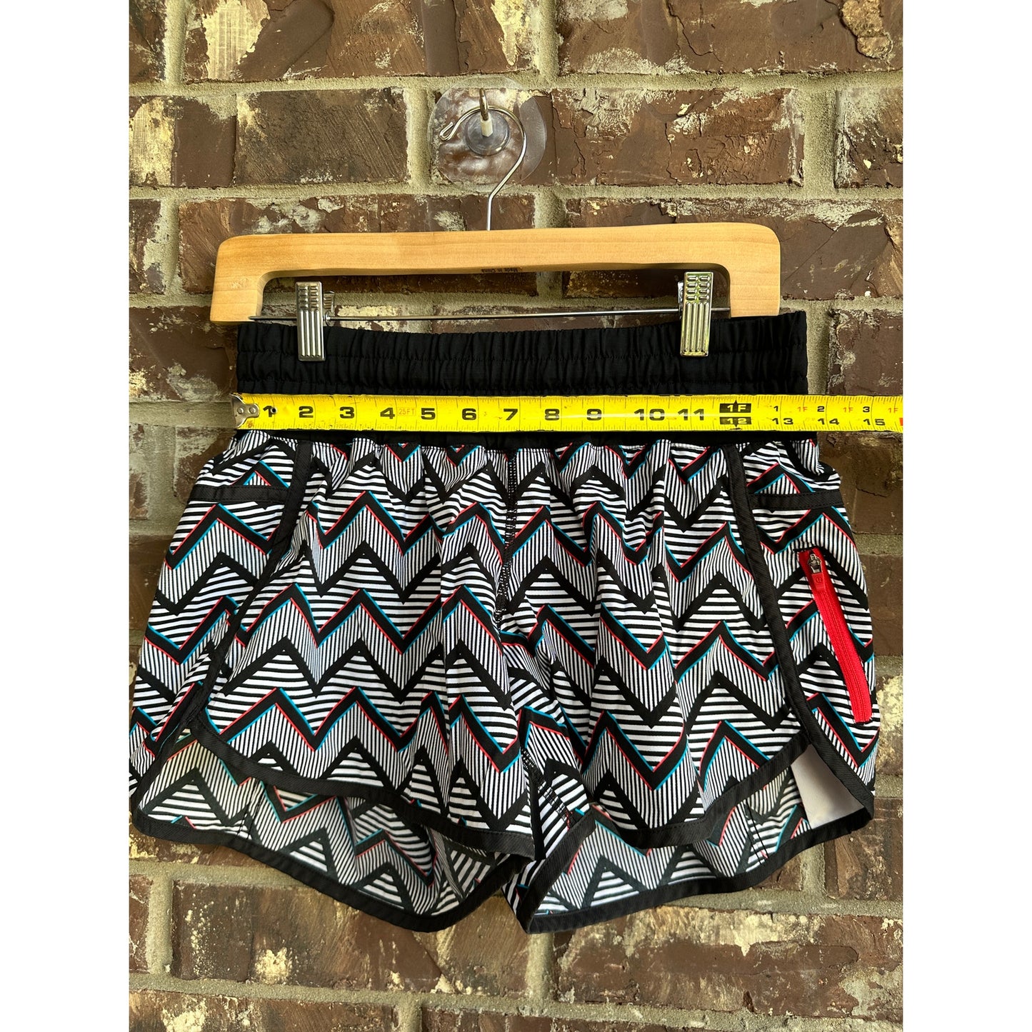 Lululemon Seawheeze Running Shorts Size 10