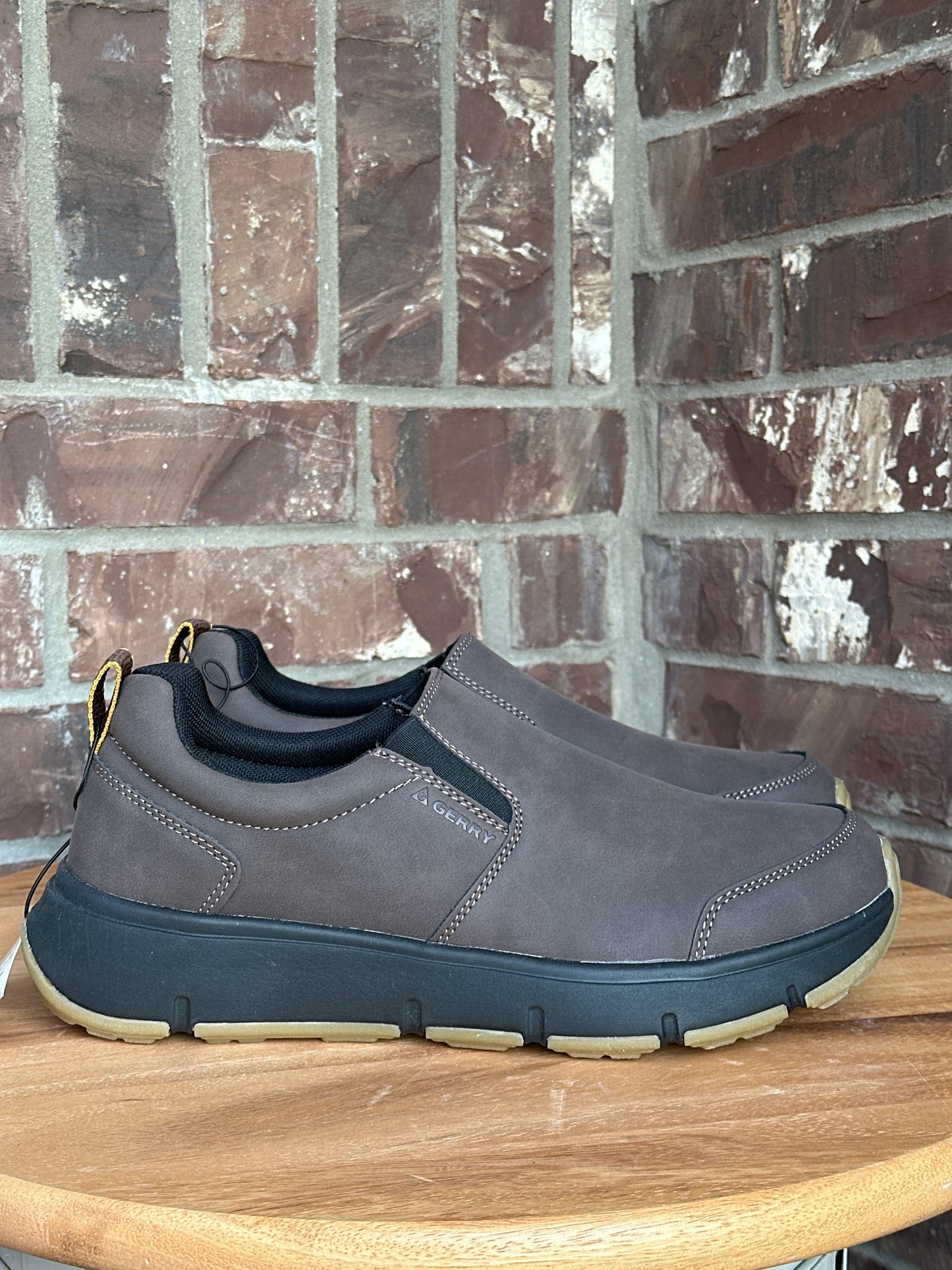 Gerry Moc II Men’s Slip On Brown Size 9