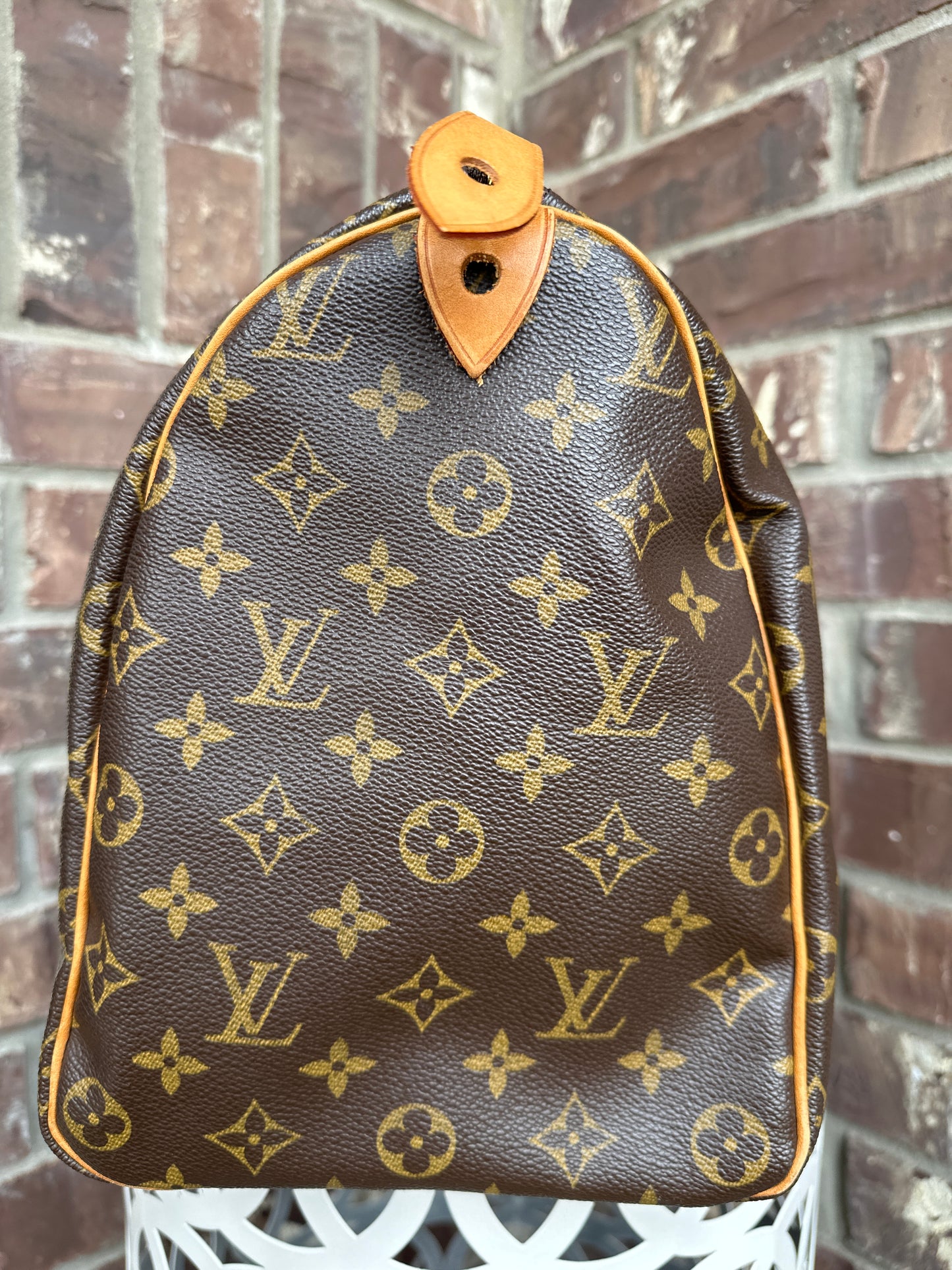 Louis Vuitton Speedy 40