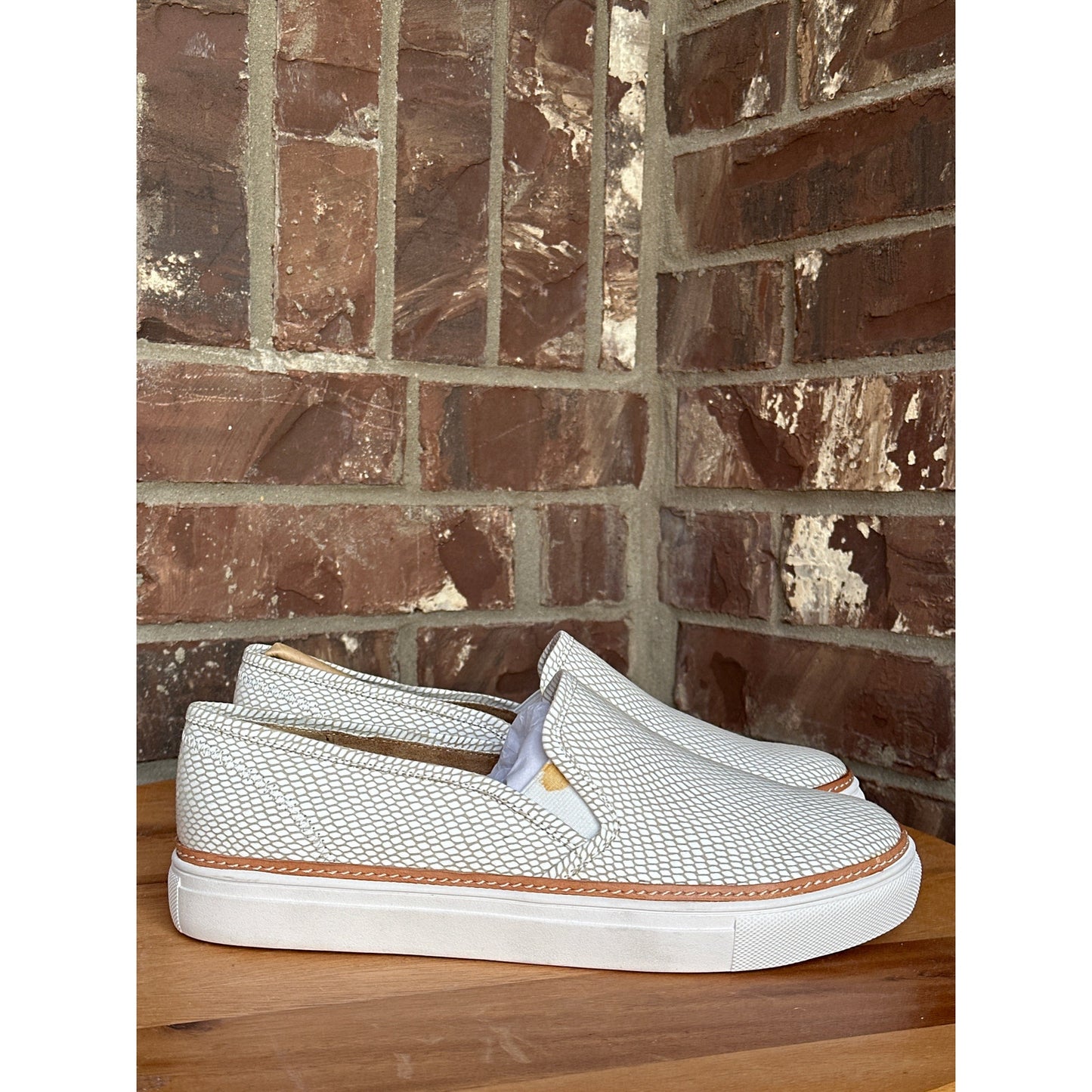 Aerosoles Newburgh White Snake Size 9M