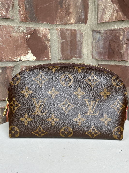 Louis Vuitton Cosmetic Monogram Pouch 85567