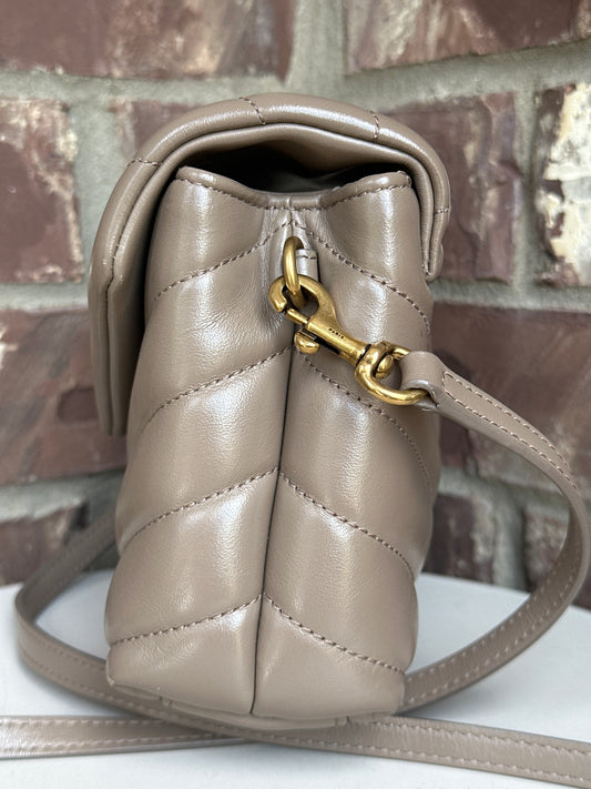 Saint Laurent Loulou Leather Toy 65889