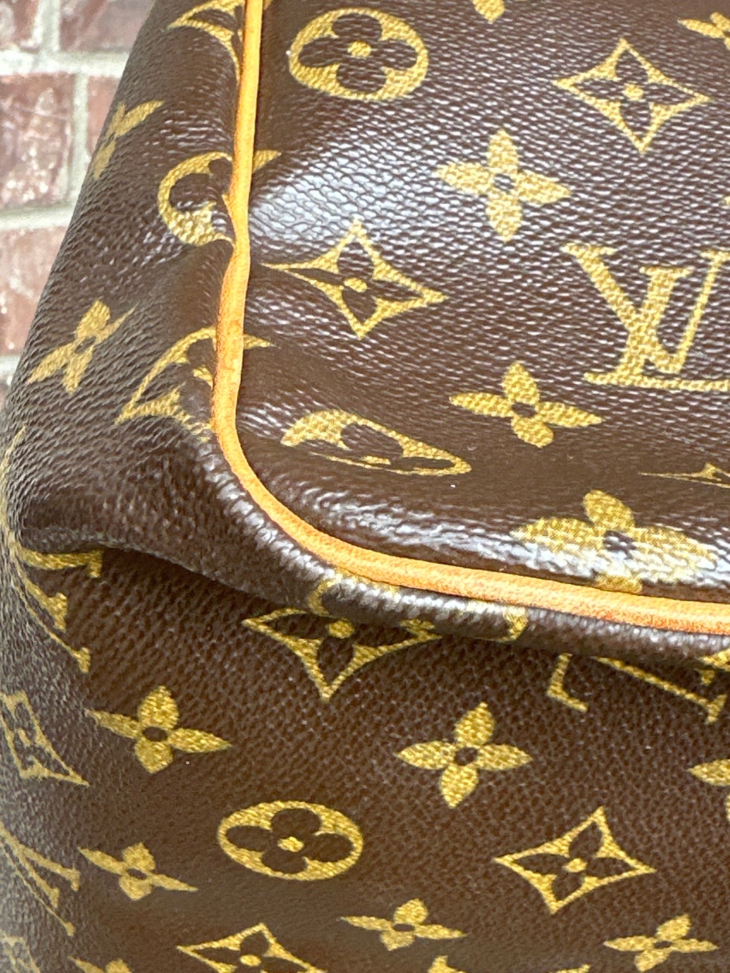 Louis Vuitton Speedy 40