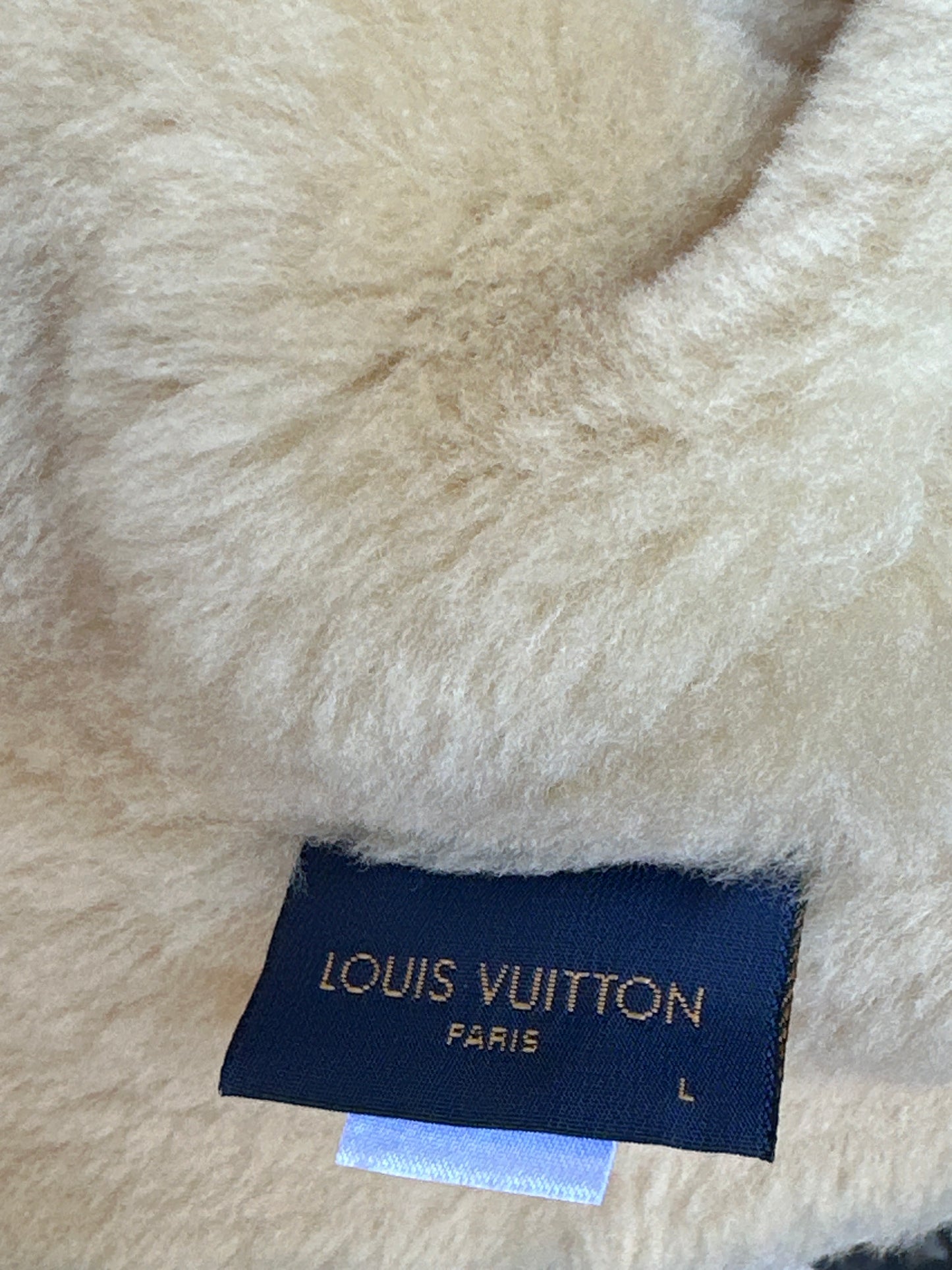 Louis Vuitton Bonnet Bucket Hat Denim and Shearling 31124