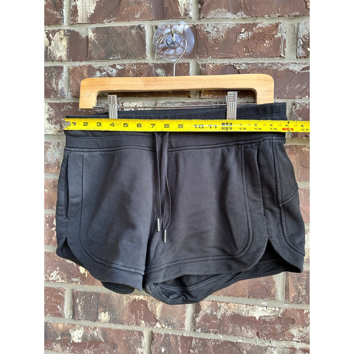 Lululemon Shorts Size 10