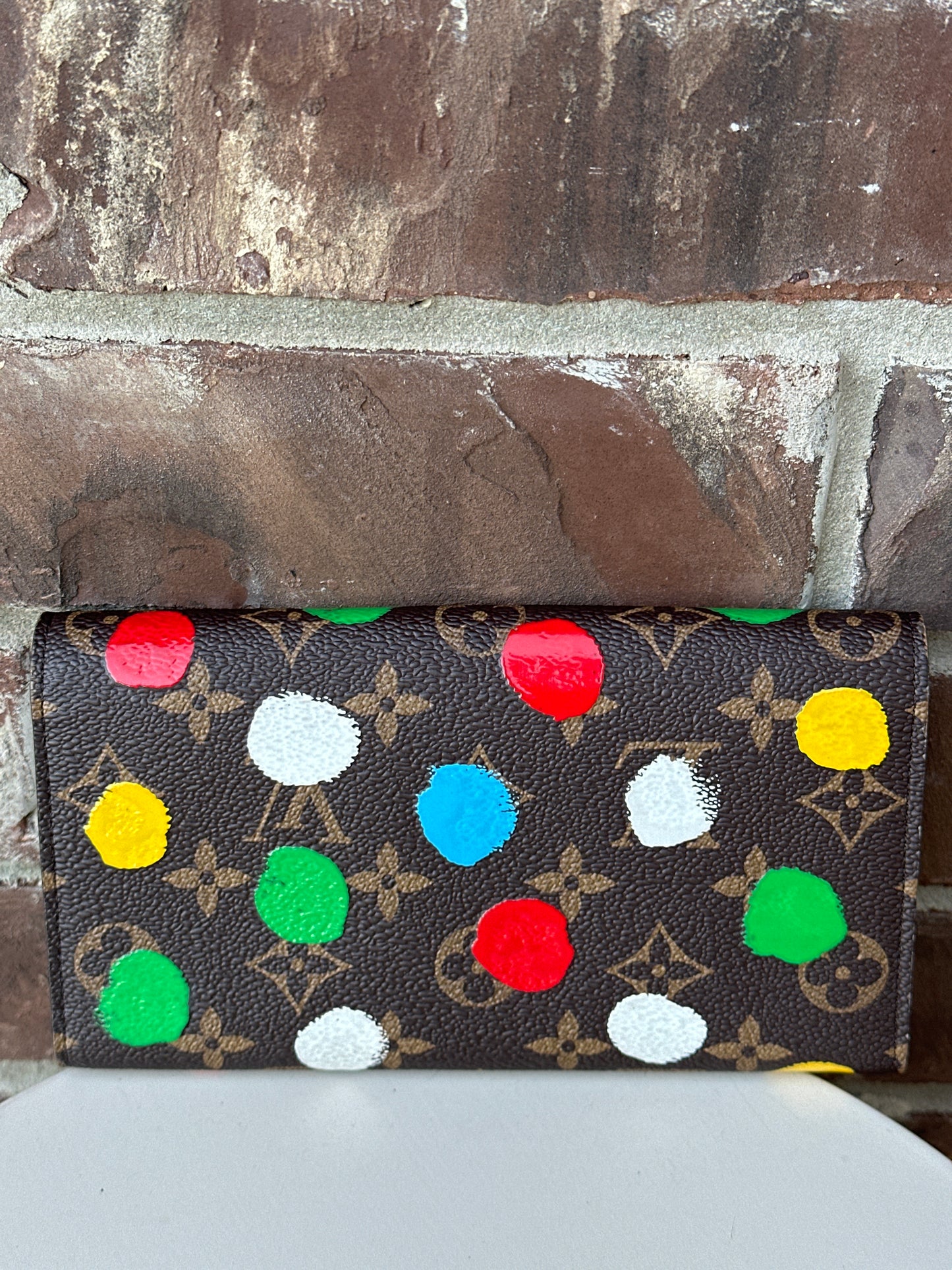 Louis Vuitton Sarah Wallet NM Yayoi Kusama Painted Dots Monogram Canvas