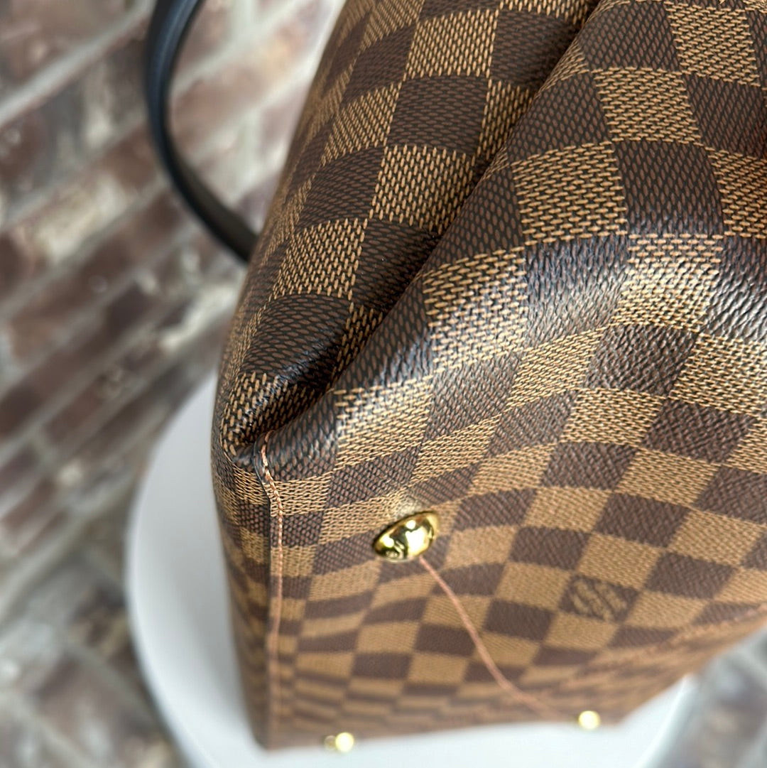 Louis Vuitton Maida Handbag Damier