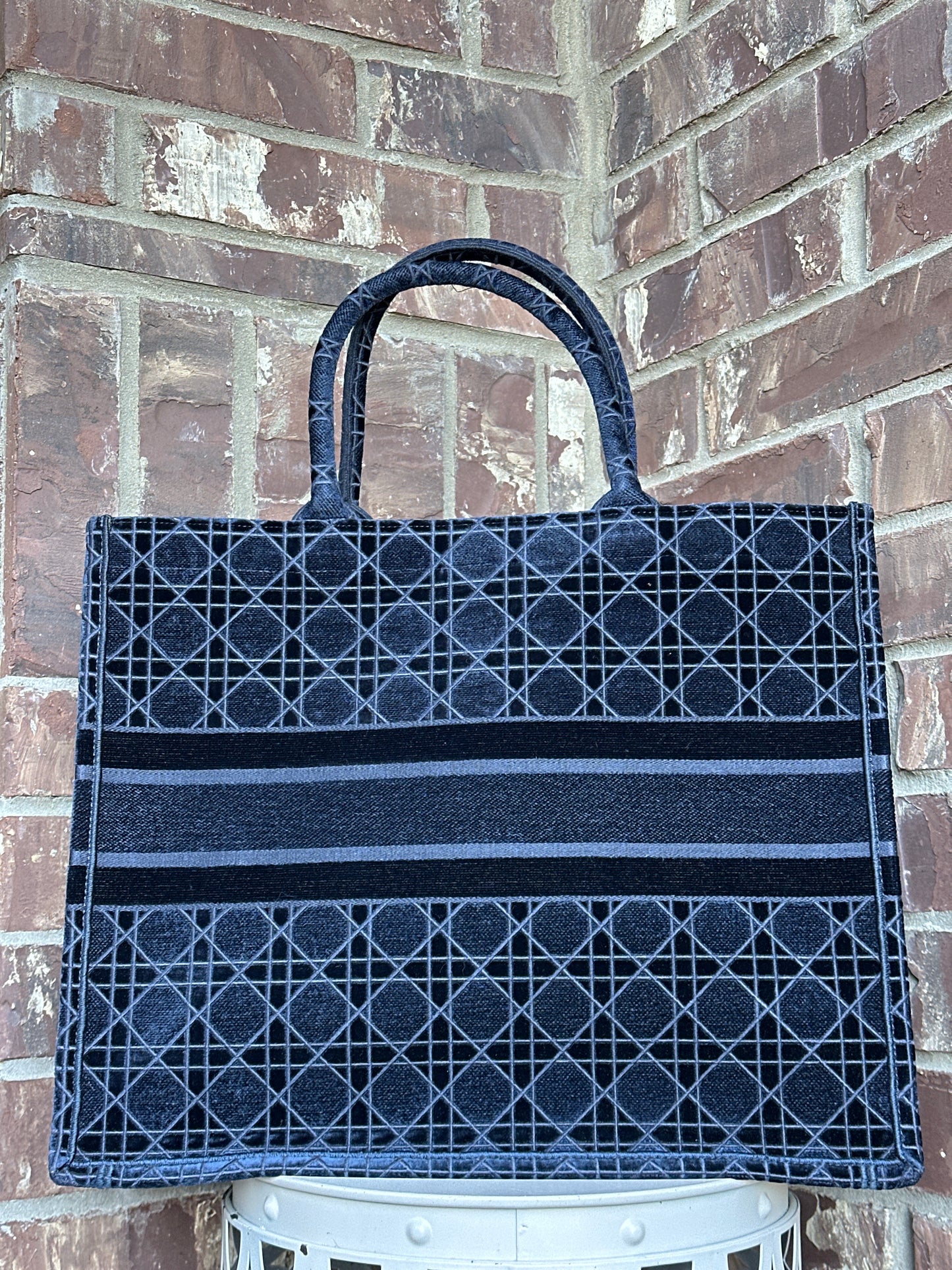 Christian Dior Book Tote Cannage Embroidered Velvet Large 57622