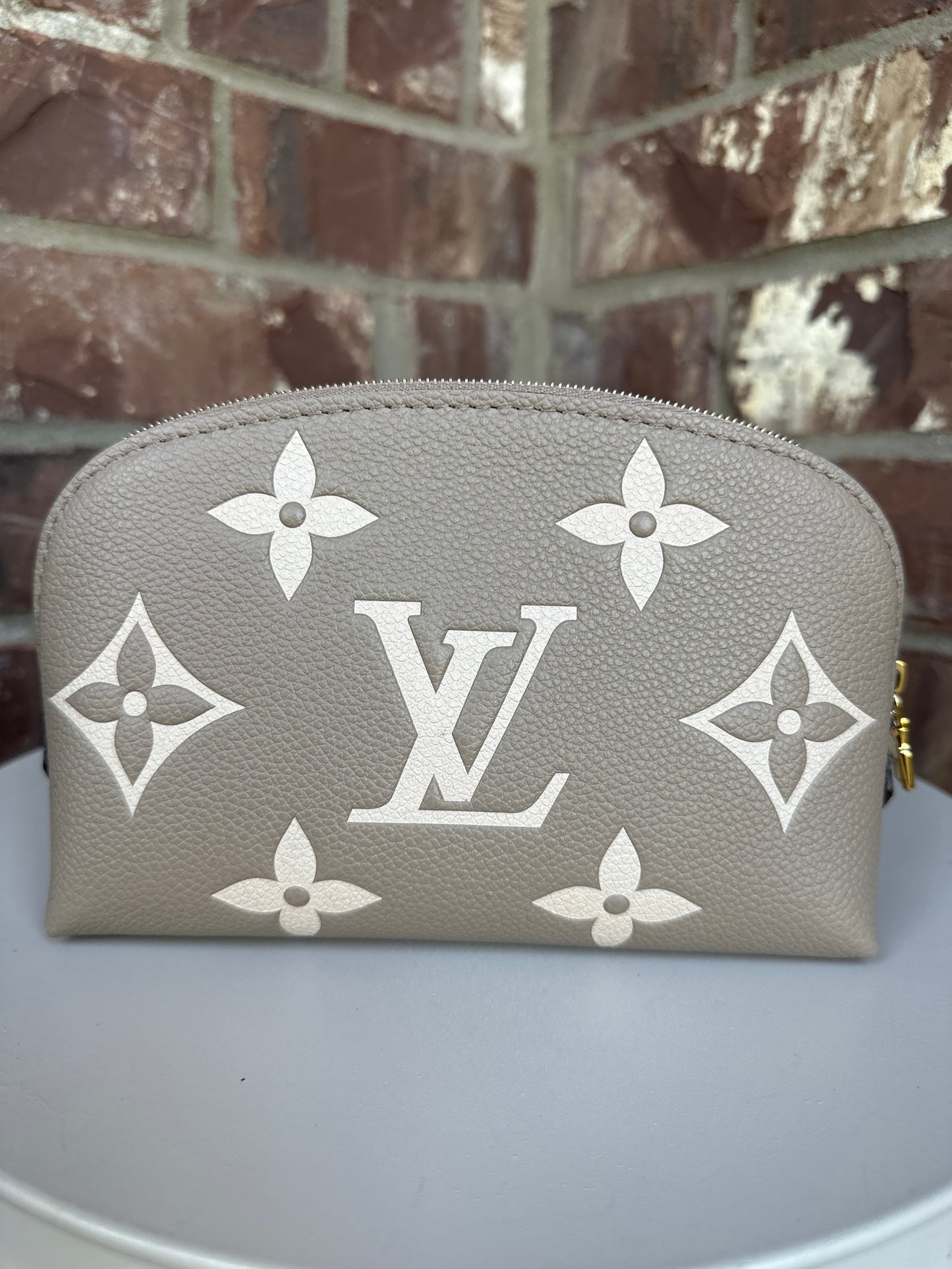 Louis Vuitton Cosmetic Pouch Bicolor Monogram Empreinte Giant