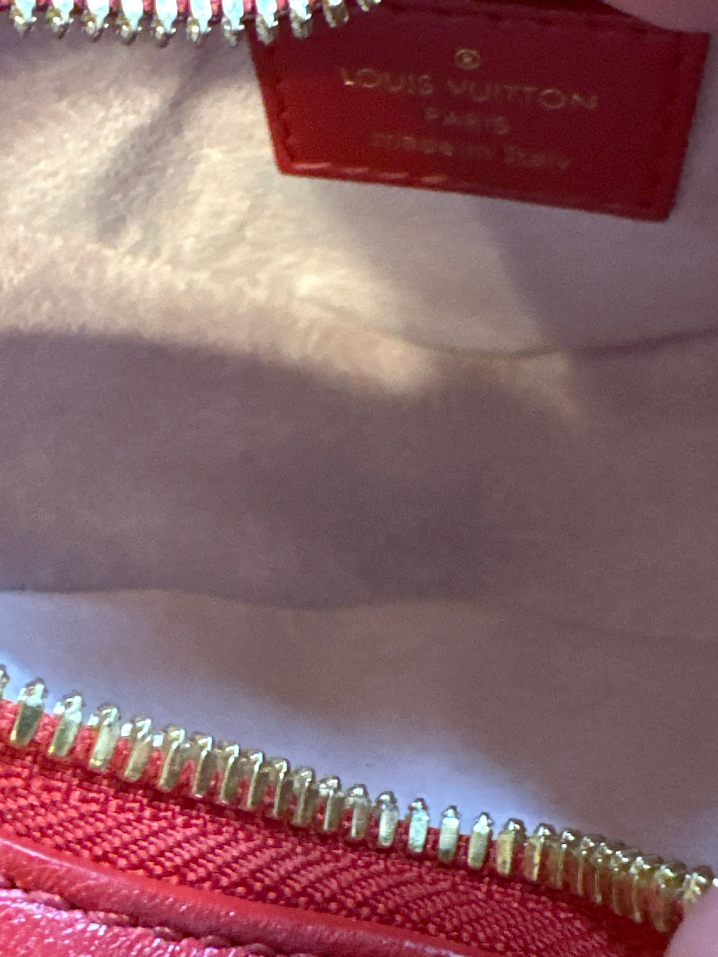 Louis Vuitton Coeur Heart on Chain Embossed Lambskin