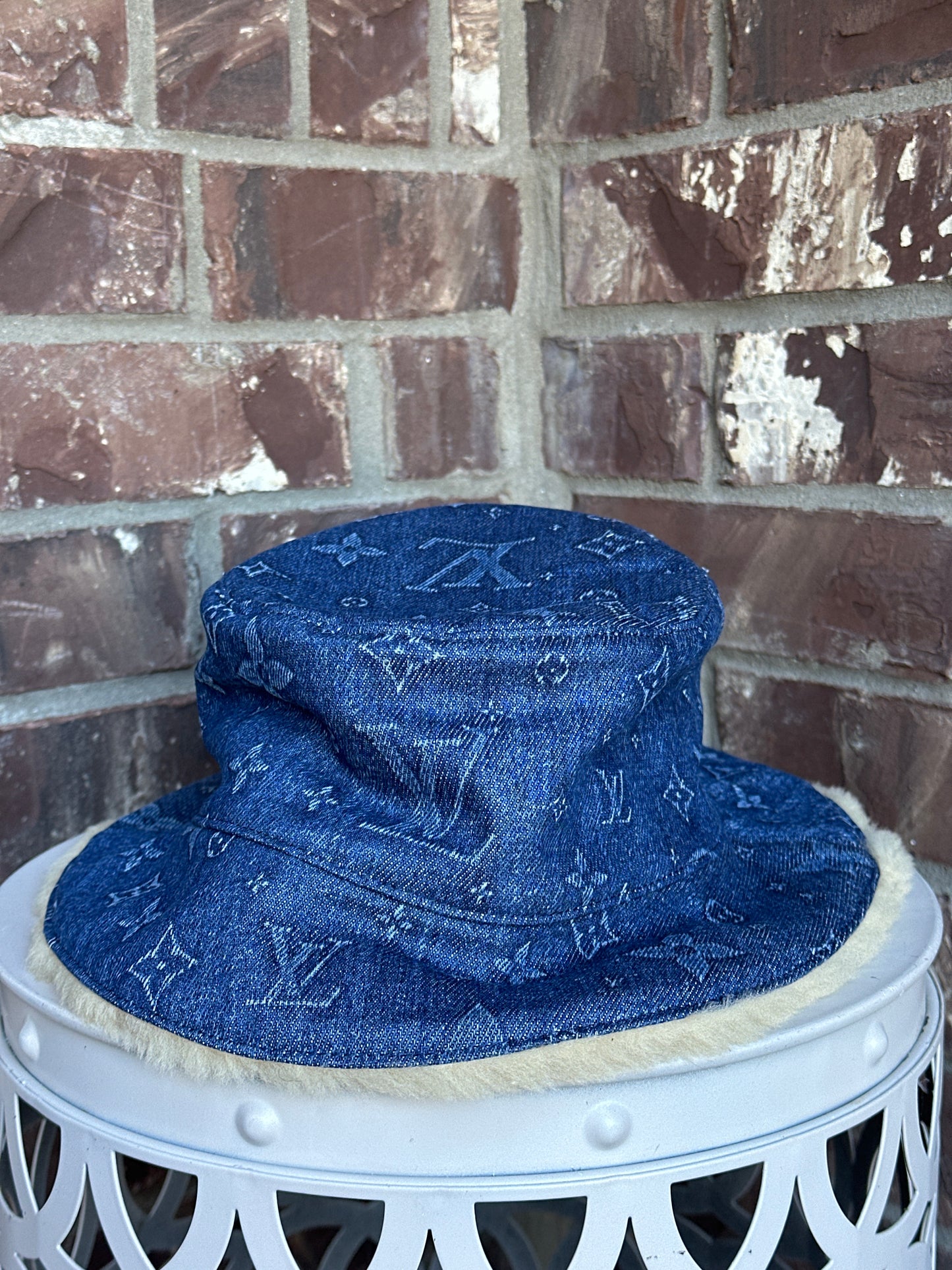 Louis Vuitton Bonnet Bucket Hat Denim and Shearling 31124