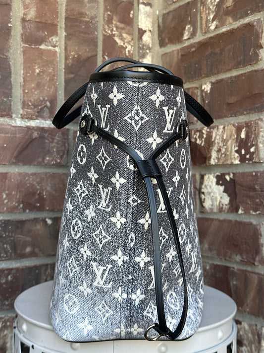Louis Vuitton Neverfull NM Tote Monogram Jacquard Denim MM 76789