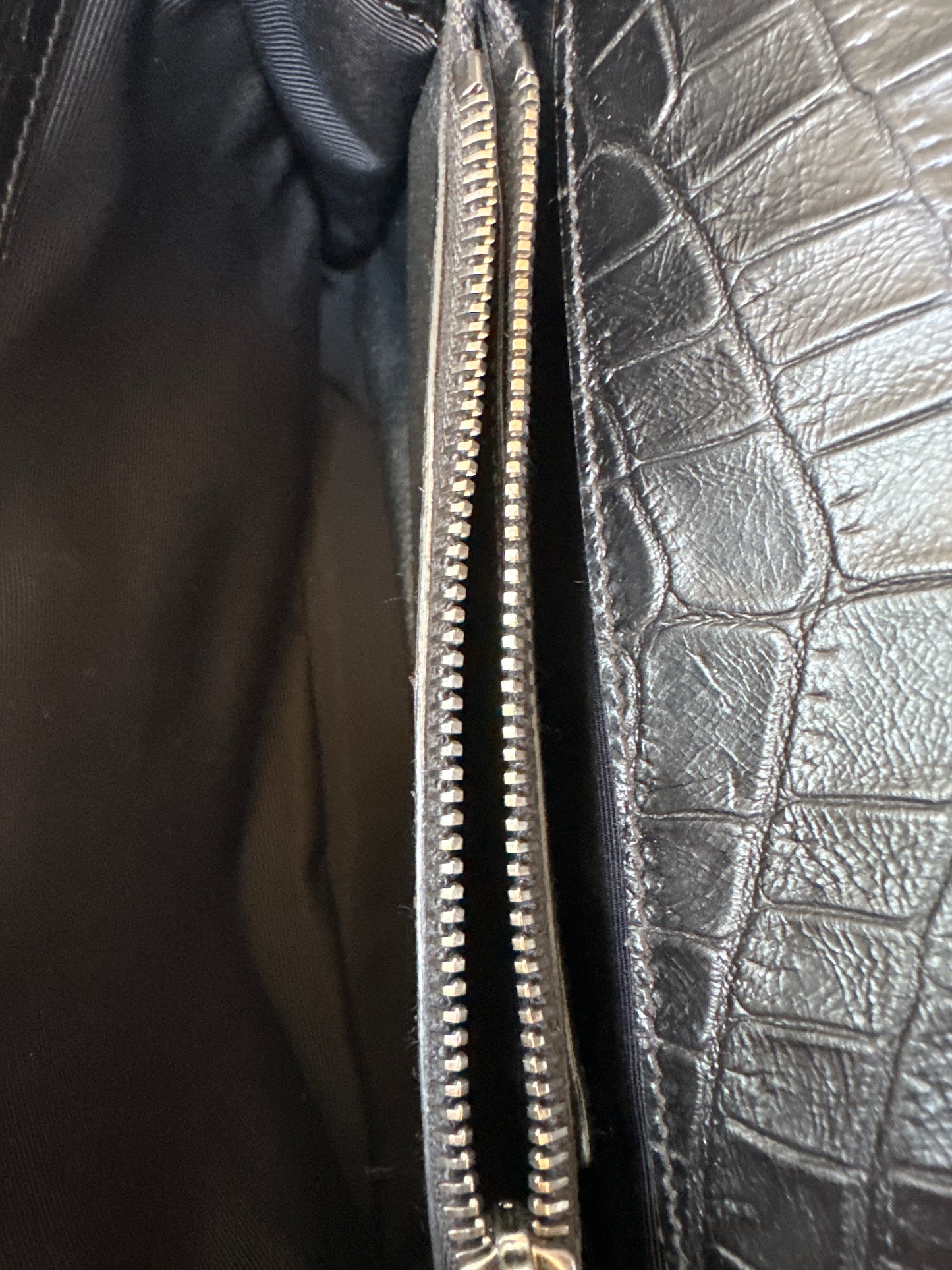 Saint Laurent Classic Monogram College Bag Crocodile Embossed Leather Medium 54234