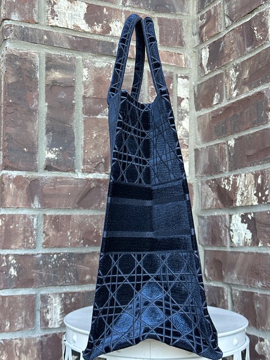 Christian Dior Book Tote Cannage Embroidered Velvet Large 57622
