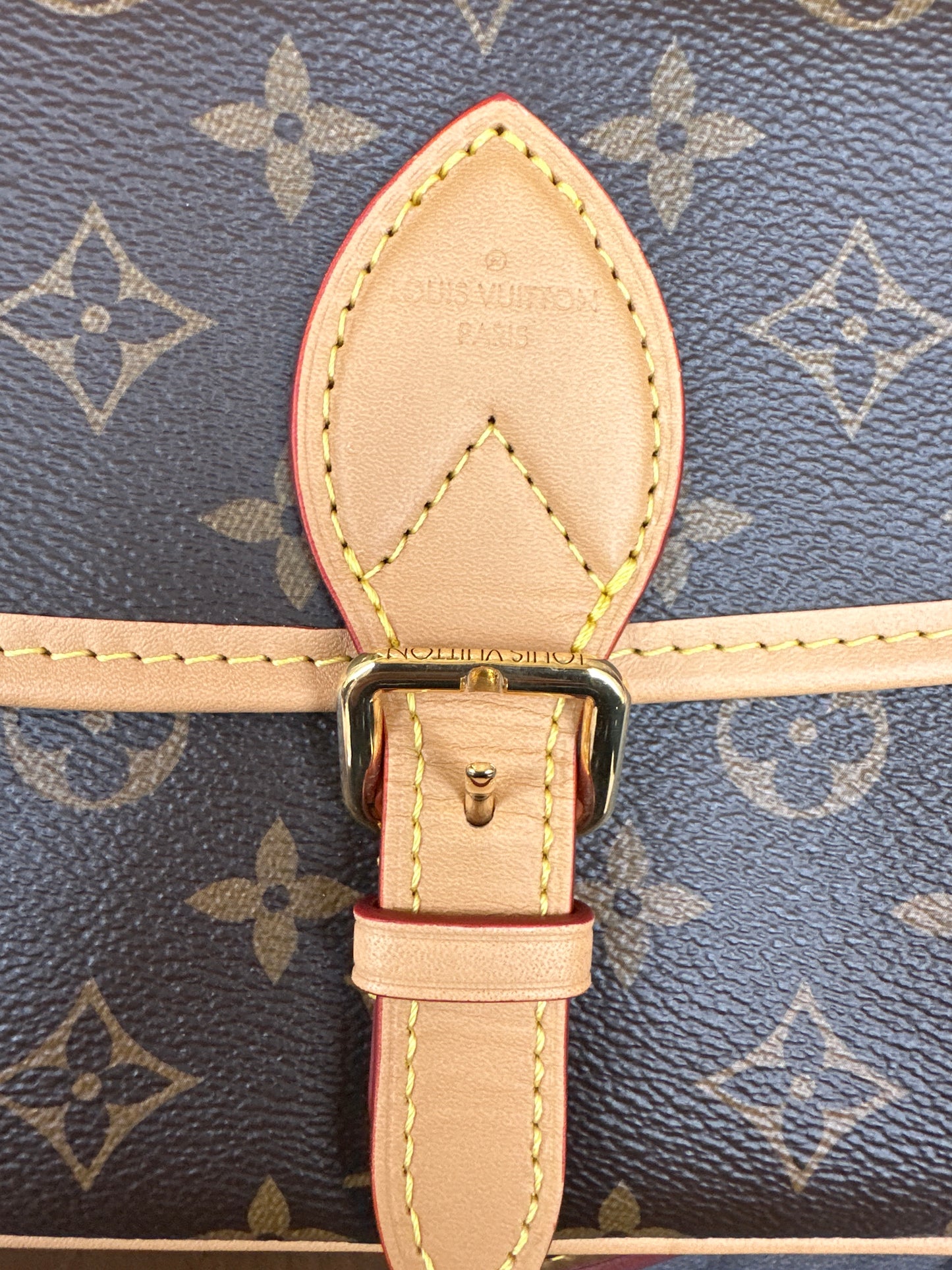 Louis Vuitton Diane NM Handbag Monogram Canvas (88856)