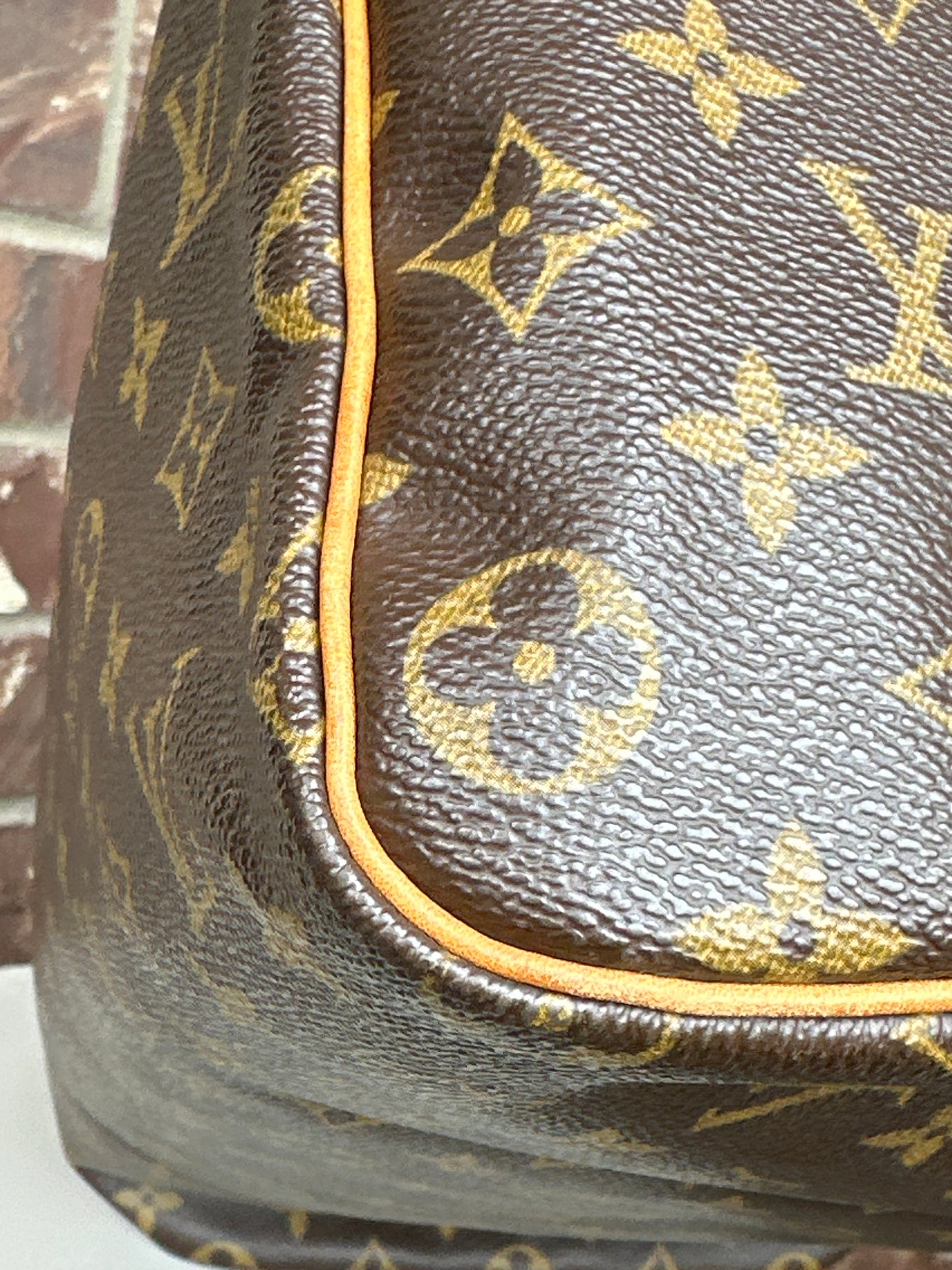 Louis Vuitton Speedy 40