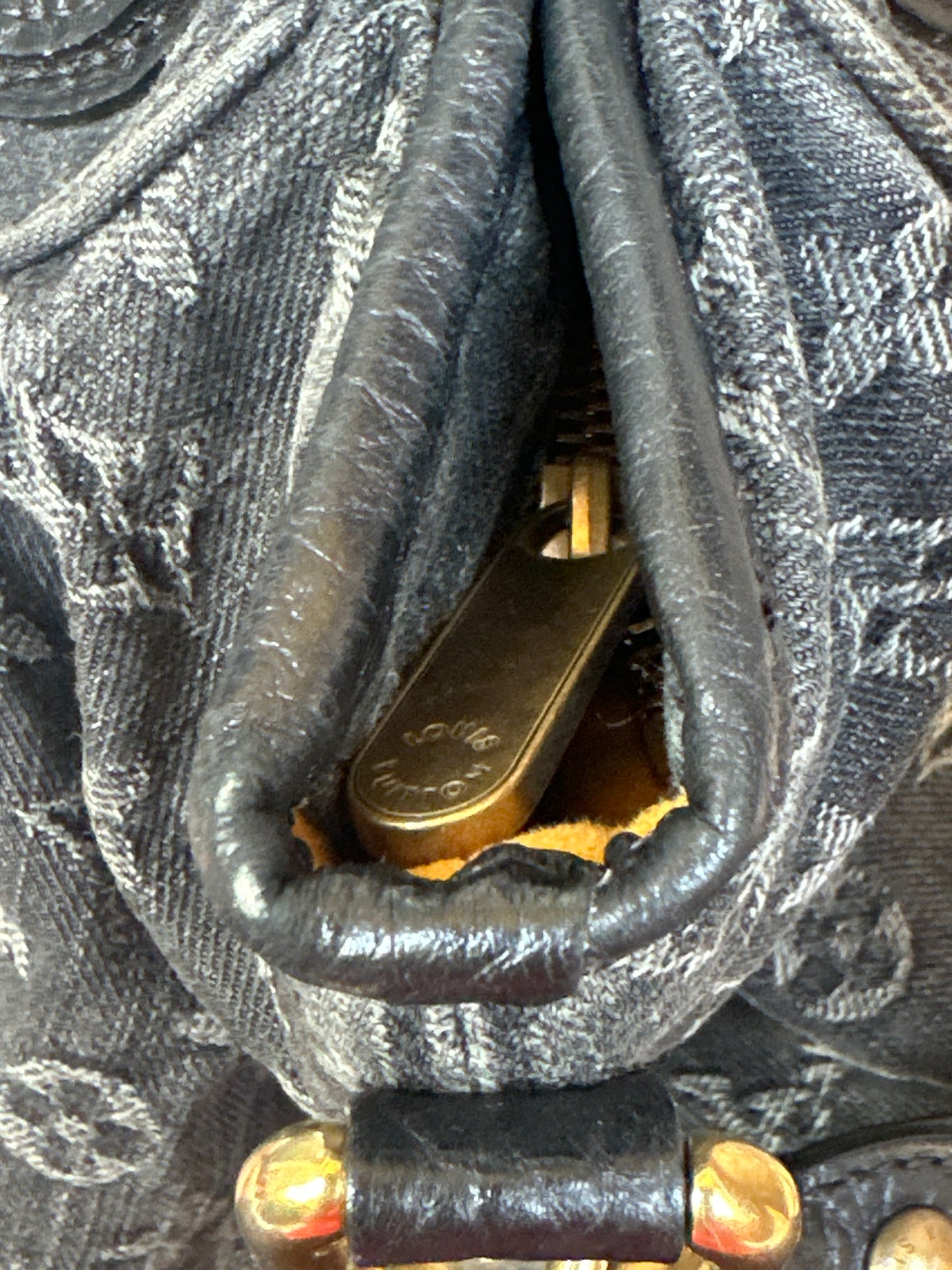 Louis Vuitton Cabby MM Denim 545907