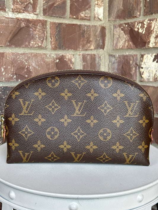 Louis Vuitton Cosmetic Pouch Monogram Canvas GM