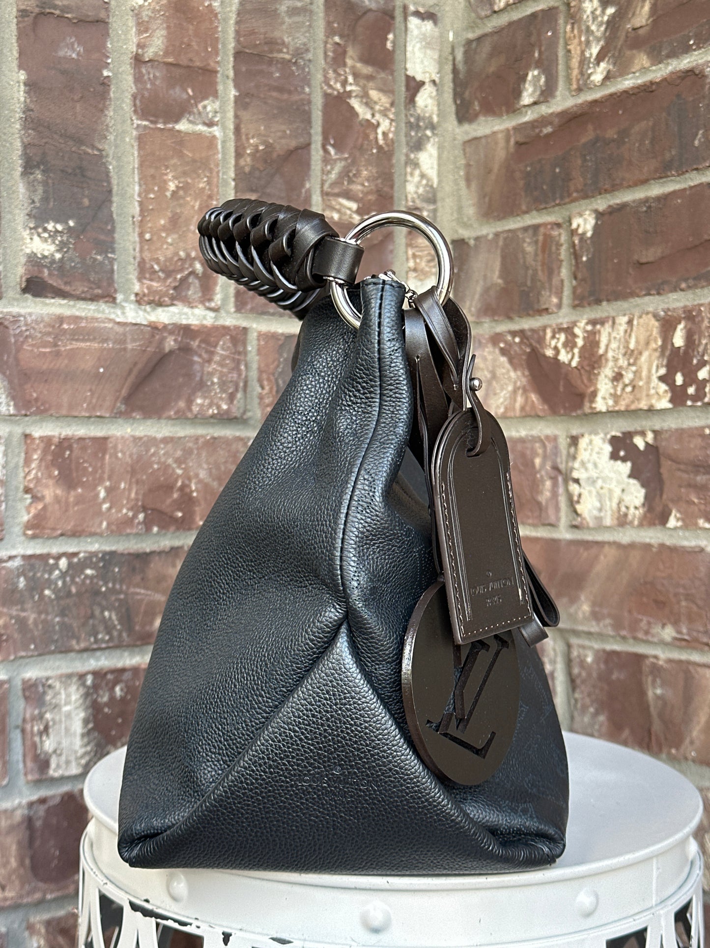 Louis Vuitton Braided Handle Beaubourg Hobo Mahina Leather MM 39986