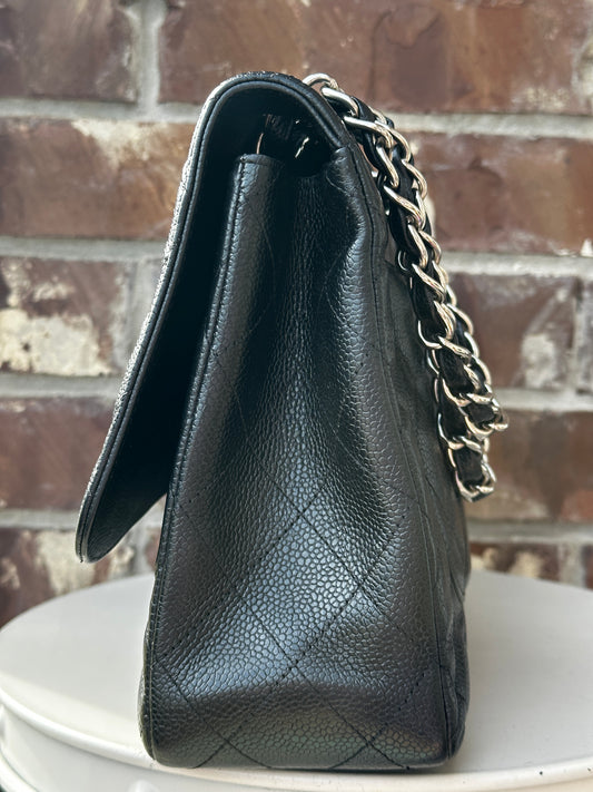 Chanel Classic Single Flap Quilted Caviar Jumbo Bag 51132