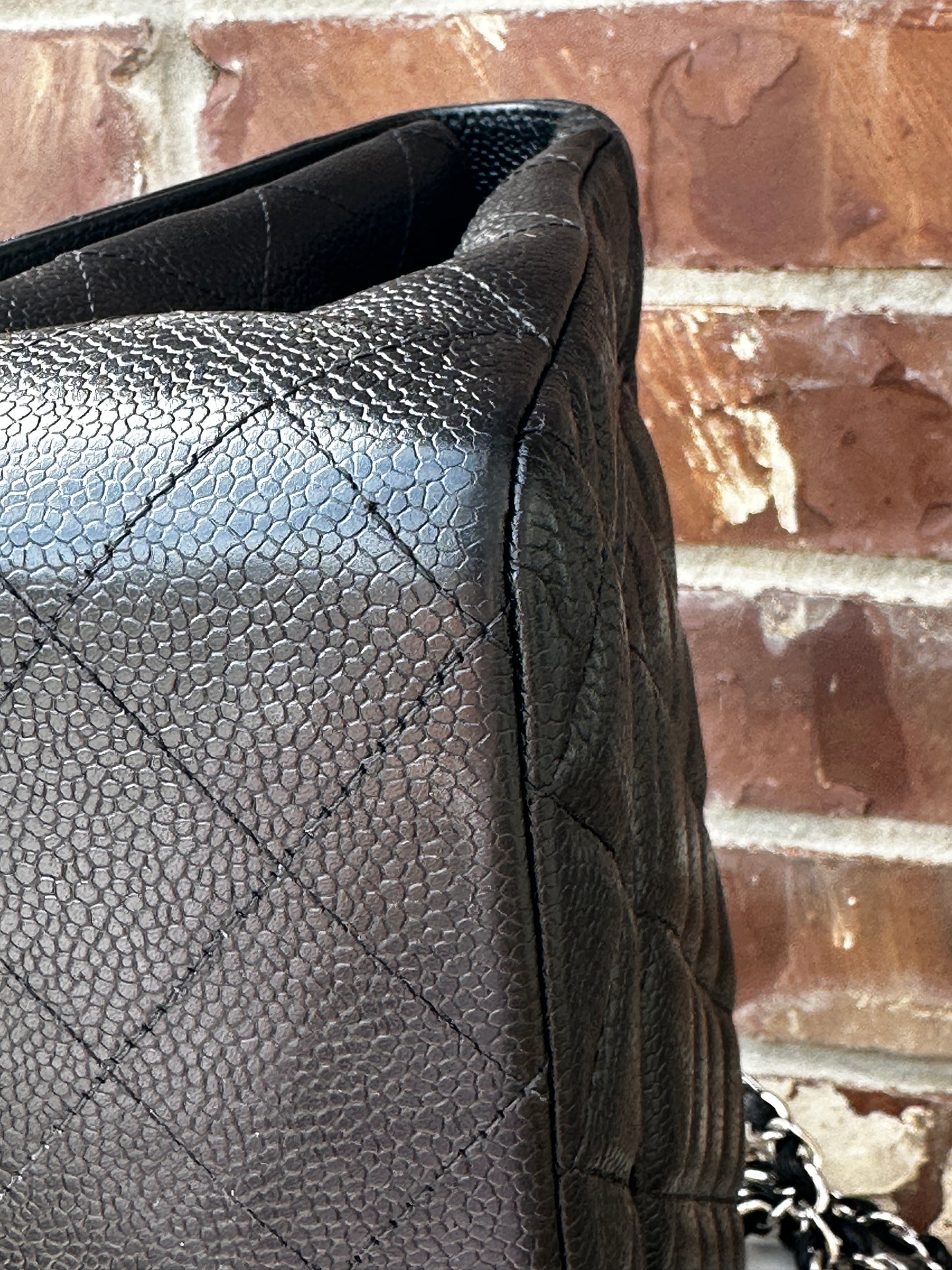 Chanel Classic Single Flap Quilted Caviar Jumbo Bag 51132