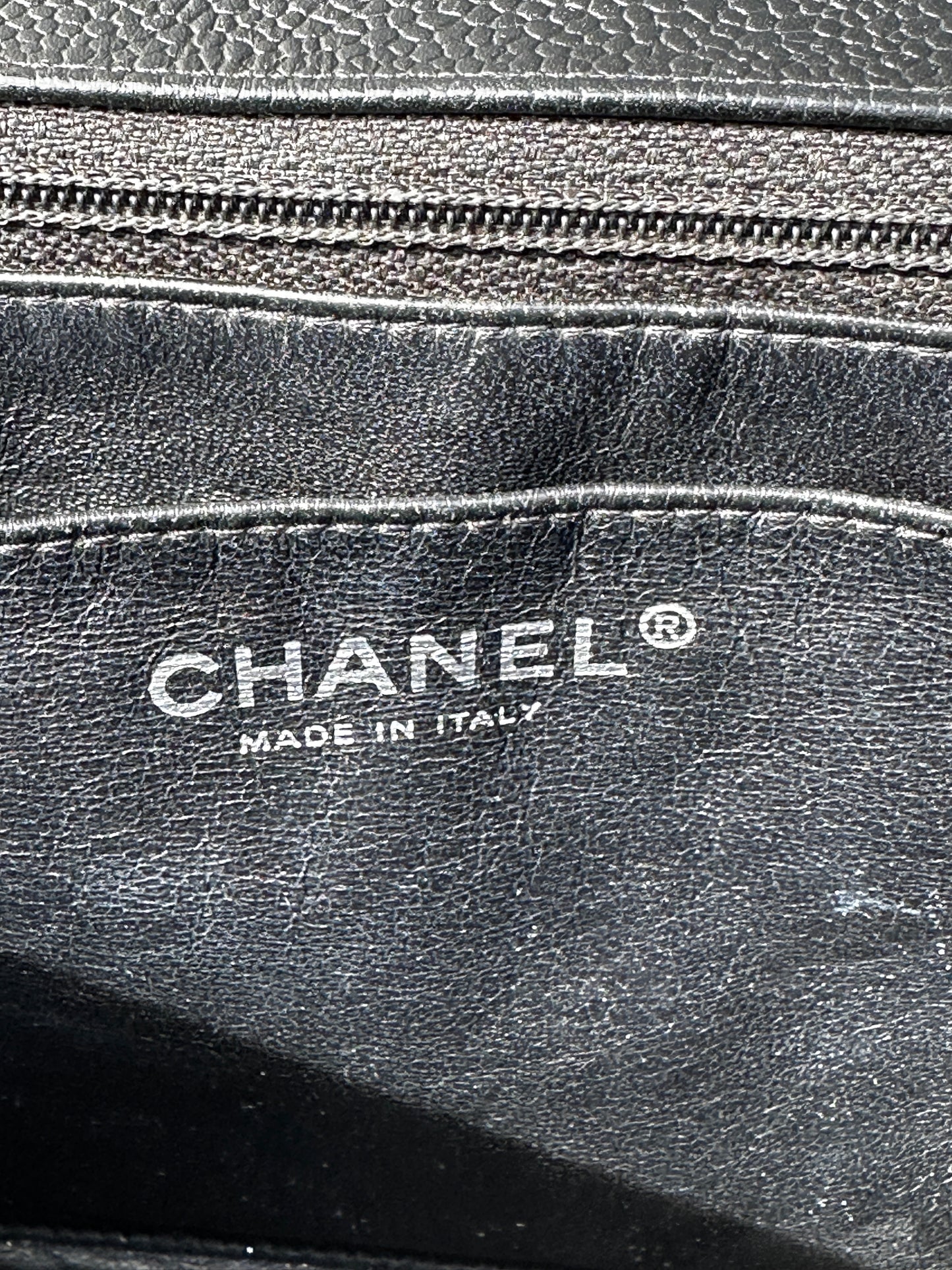 Chanel Classic Single Flap Quilted Caviar Jumbo Bag 51132