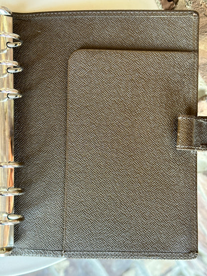 Louis Vuitton Agenda Taiga Leather MM