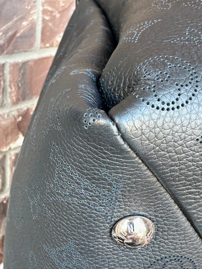 Louis Vuitton Hand It All Bag Mahina Leather MM Black 69064
