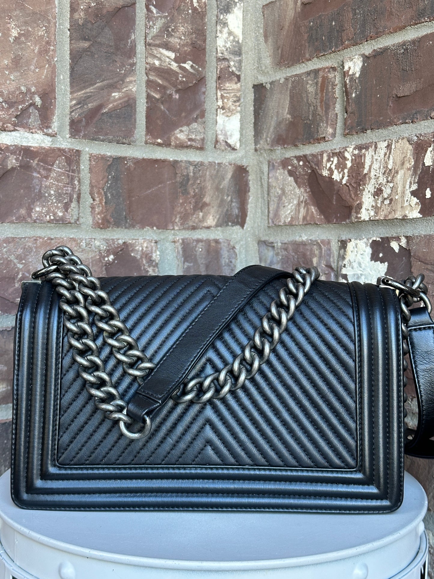Chanel Boy Flap Bag Chevron Lambskin Old Medium 67004