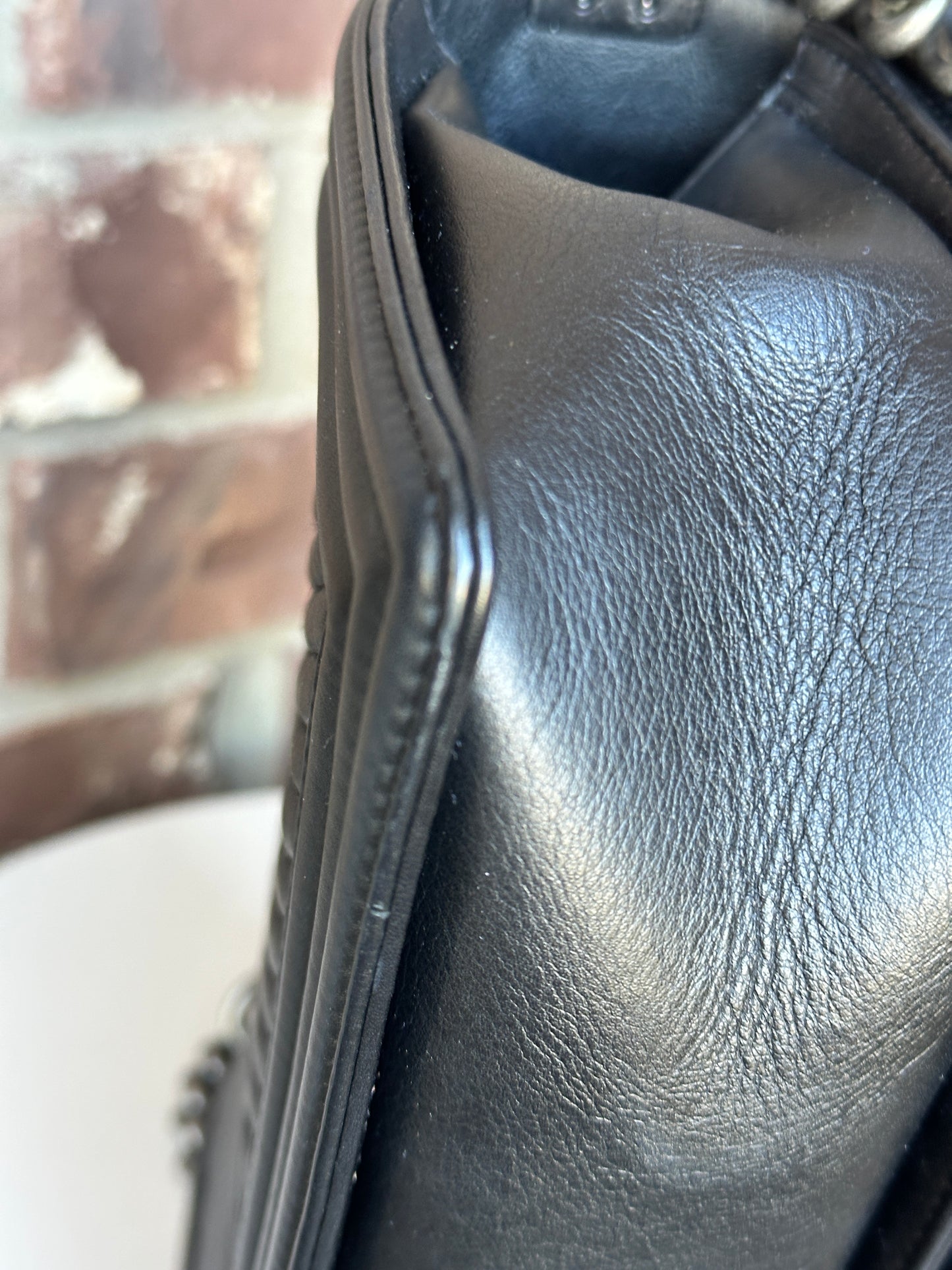 Chanel Boy Flap Bag Chevron Lambskin Old Medium 67004