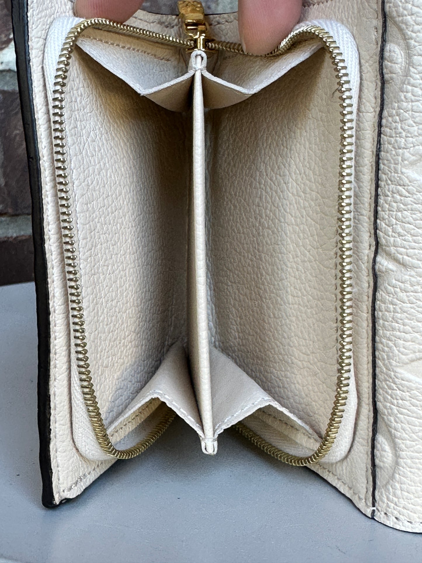 Louis Vuitton Metis Wallet Empreinte Leather Compact 89345