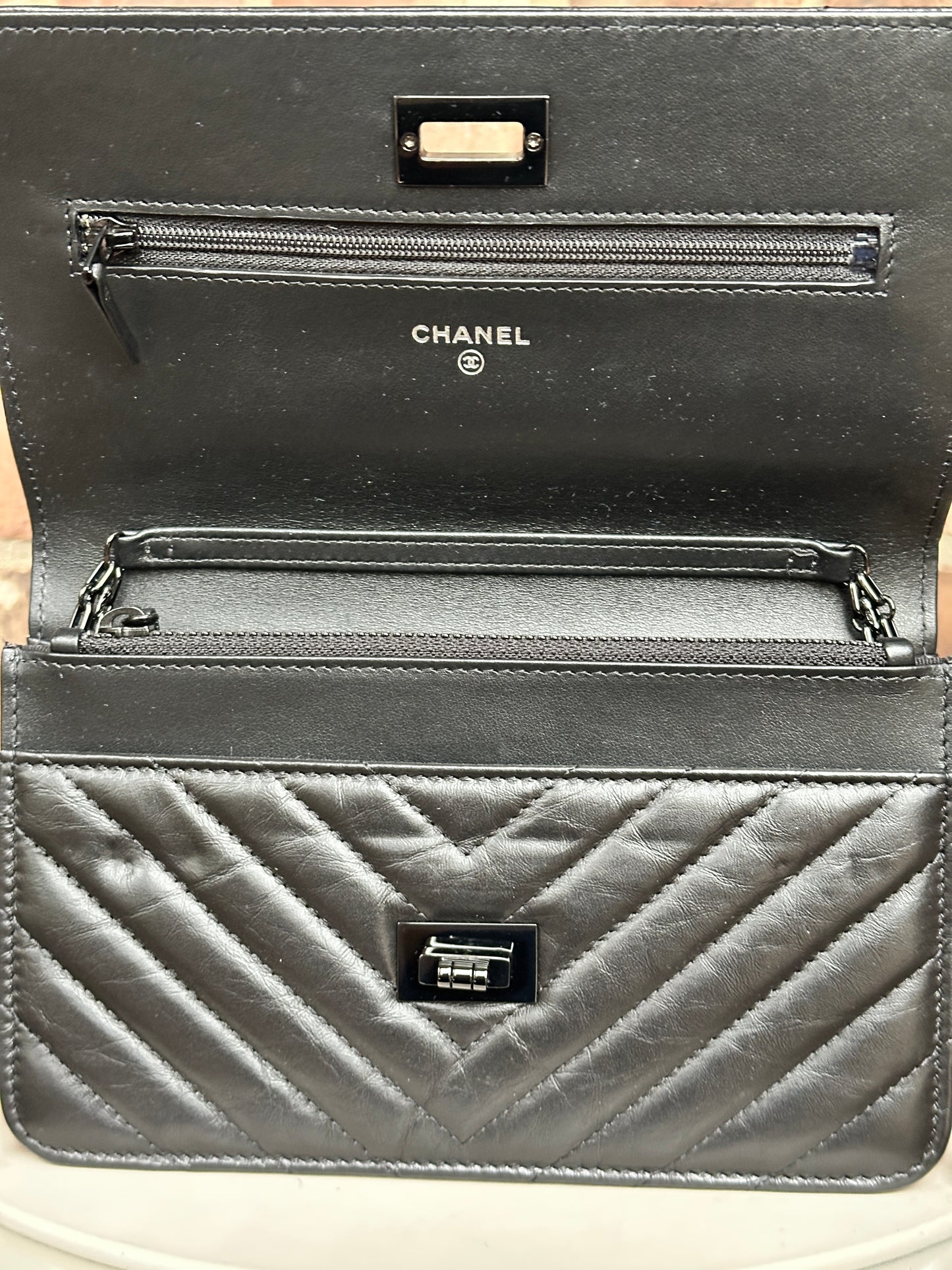 Chanel So Black Reissue 2.55 Wallet on Chain Chevron Sheepskin 45903