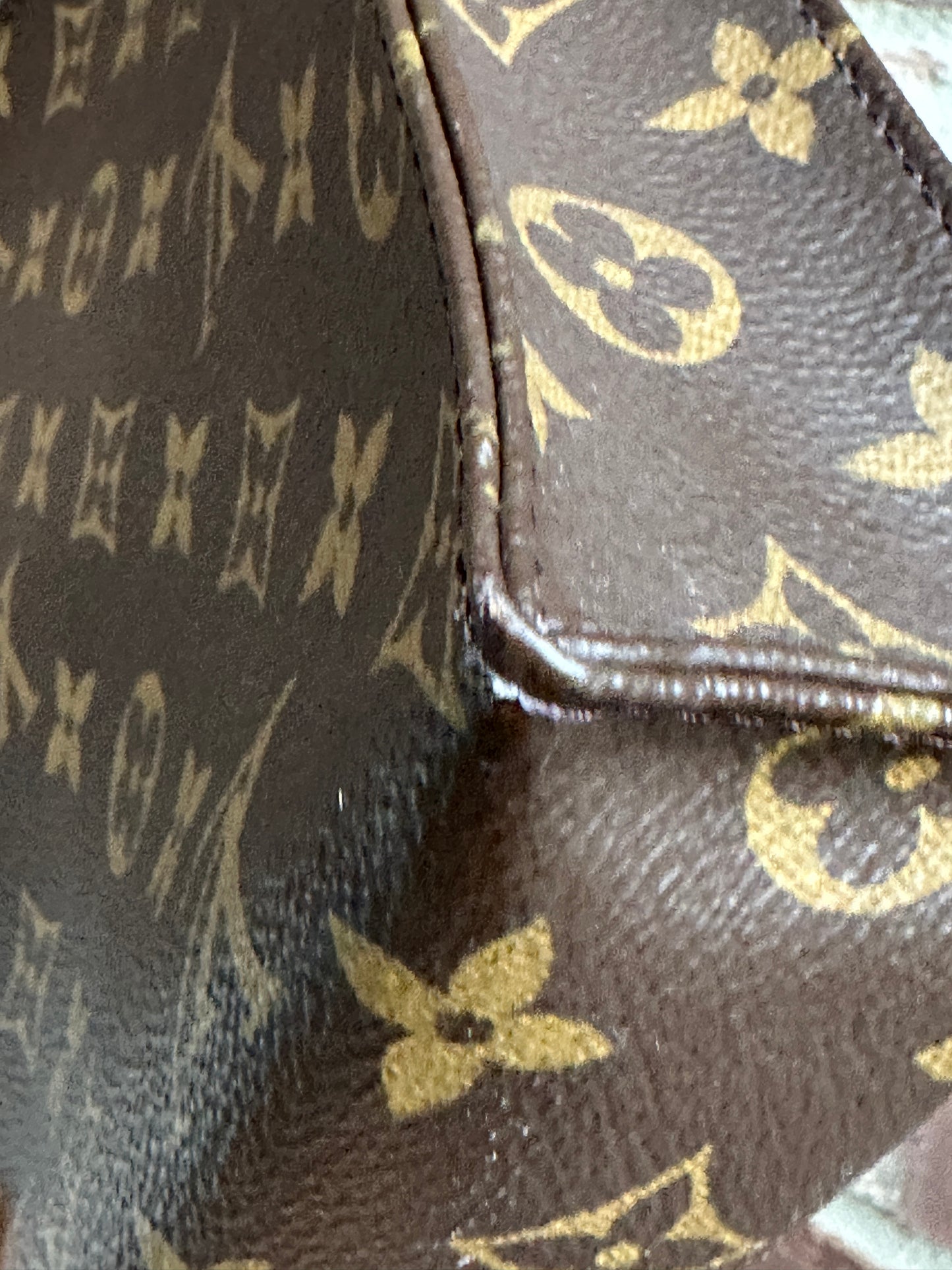 Louis Vuitton Toiletry Pouch NM Monogram Canvas 26.  39046