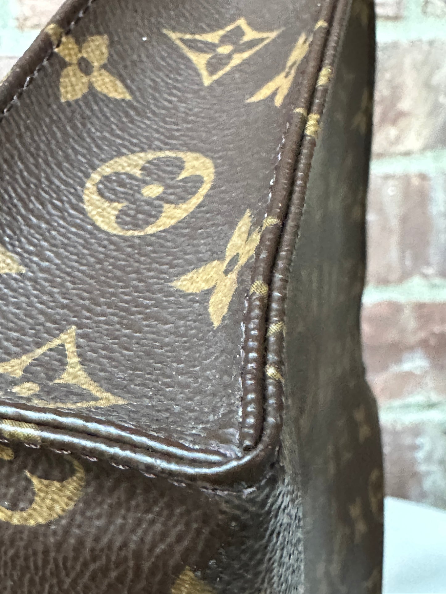 Louis Vuitton Toiletry Pouch NM Monogram Canvas 26.  39046