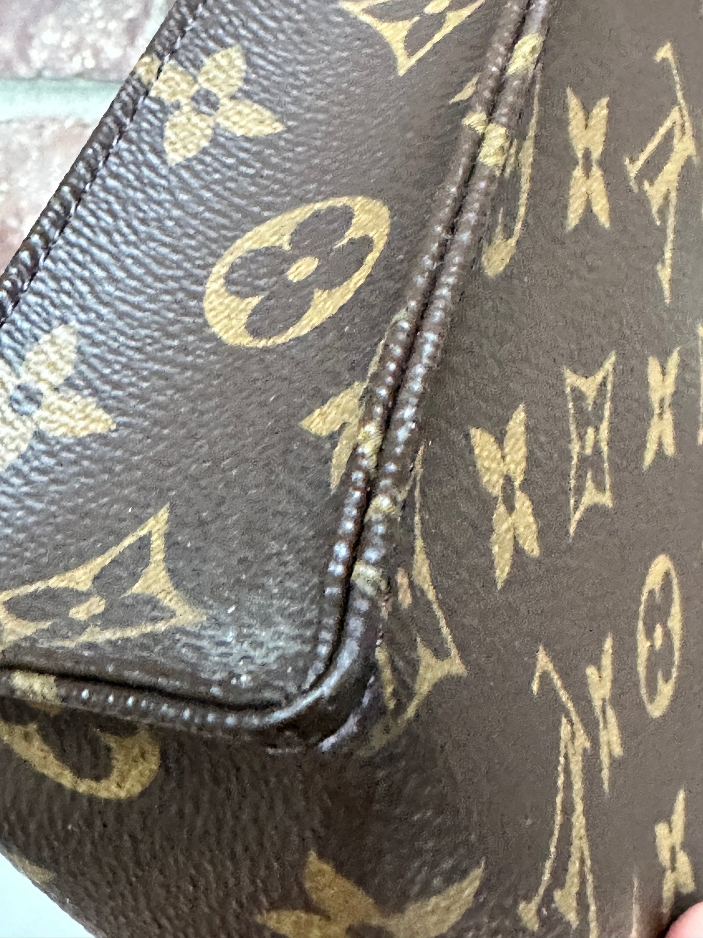 Louis Vuitton Toiletry Pouch NM Monogram Canvas 26.  39046