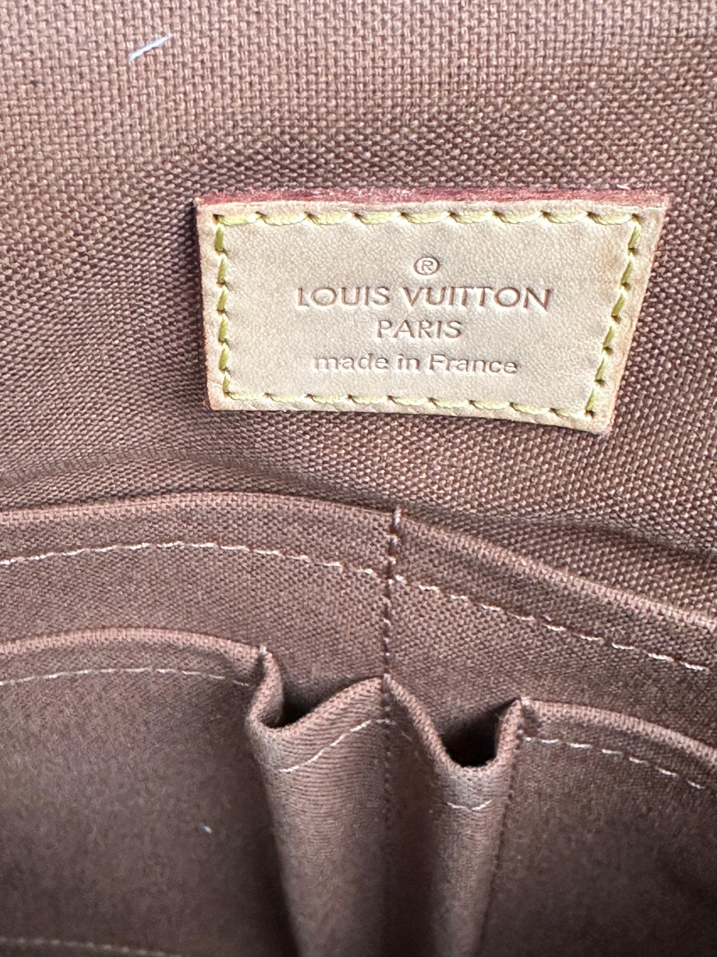 Louis Vuitton Beaubourg Messenger Bag Monogram Canvas MM 89923