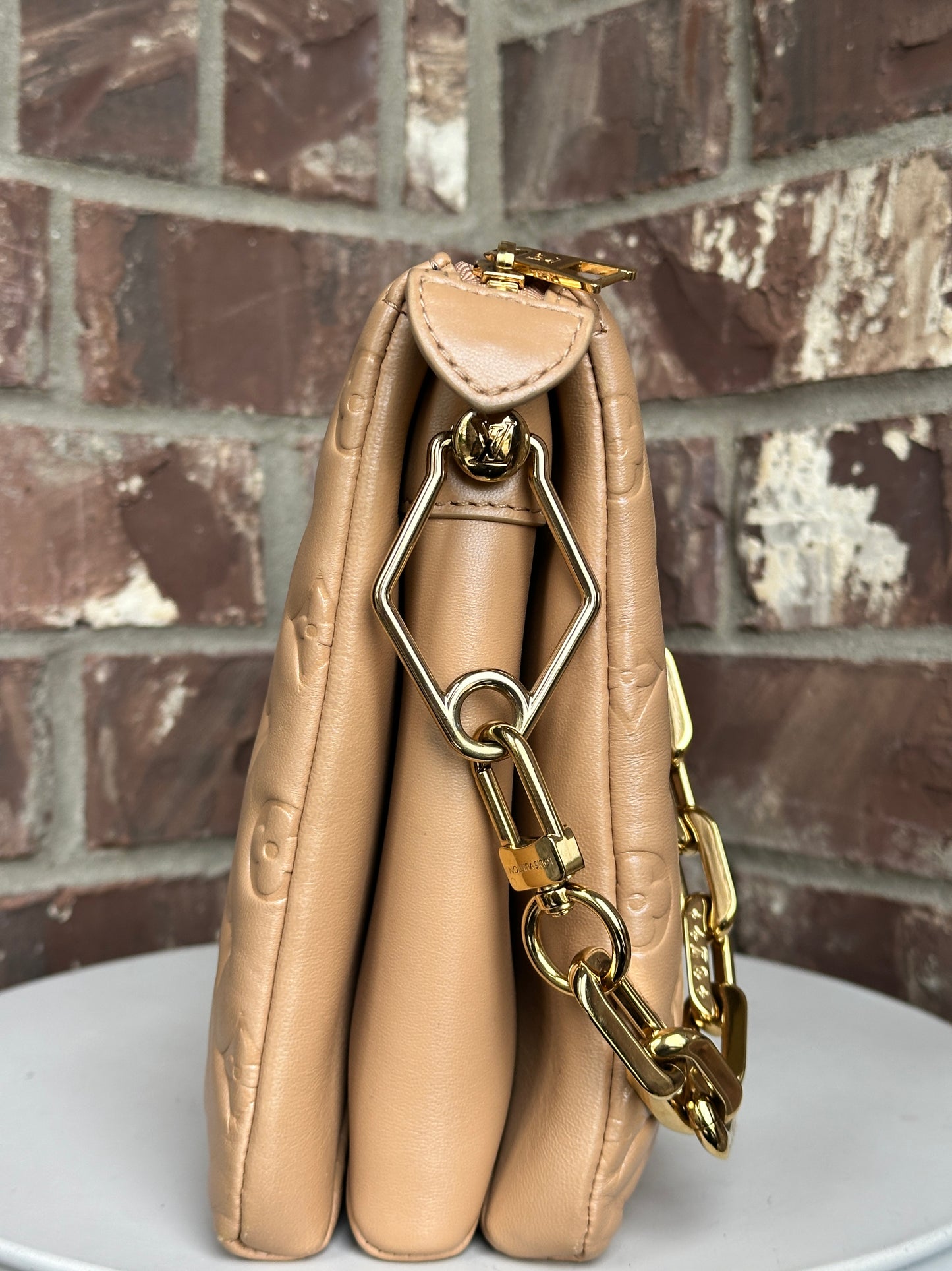 Louis Vuitton Coussin Bag Monogram Embossed Lambskin PM	67768