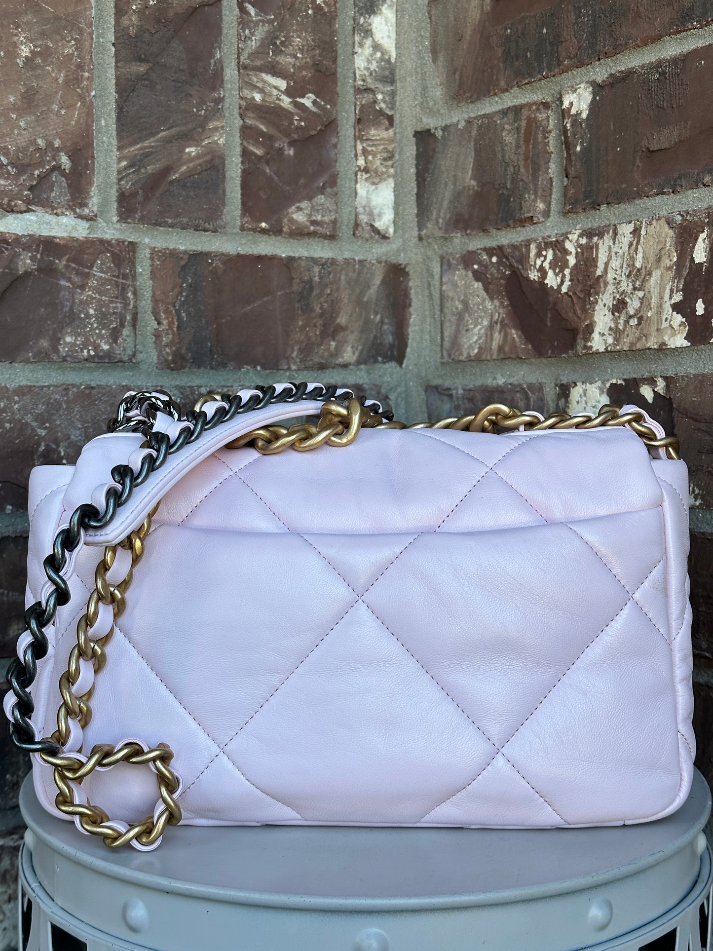 Chanel 19 Flap Bag Quilted Leather Medium 54808