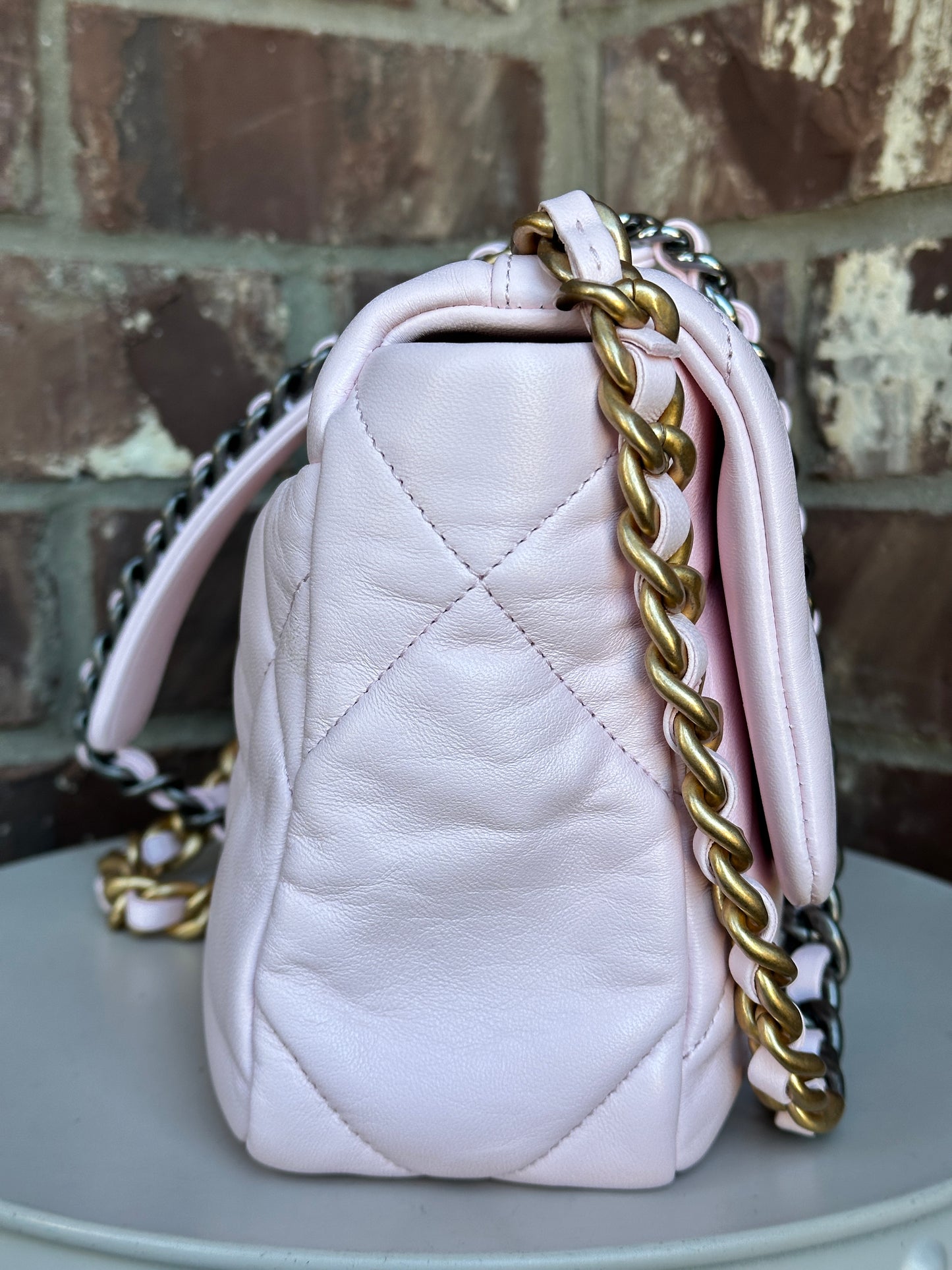 Chanel 19 Flap Bag Quilted Leather Medium 54808