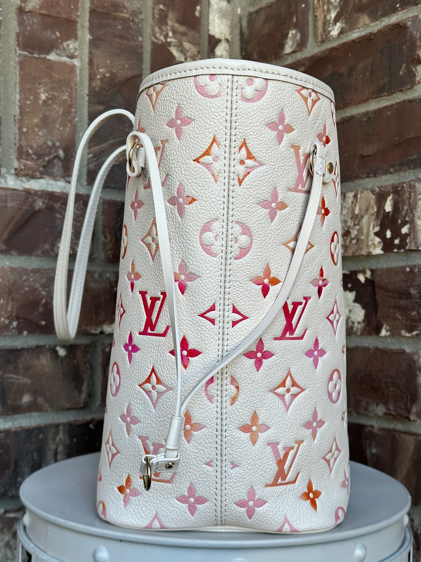 Louis Vuitton Neverfull NM Tote Monogram Empreinte Sunrise Aquarelle MM 59024