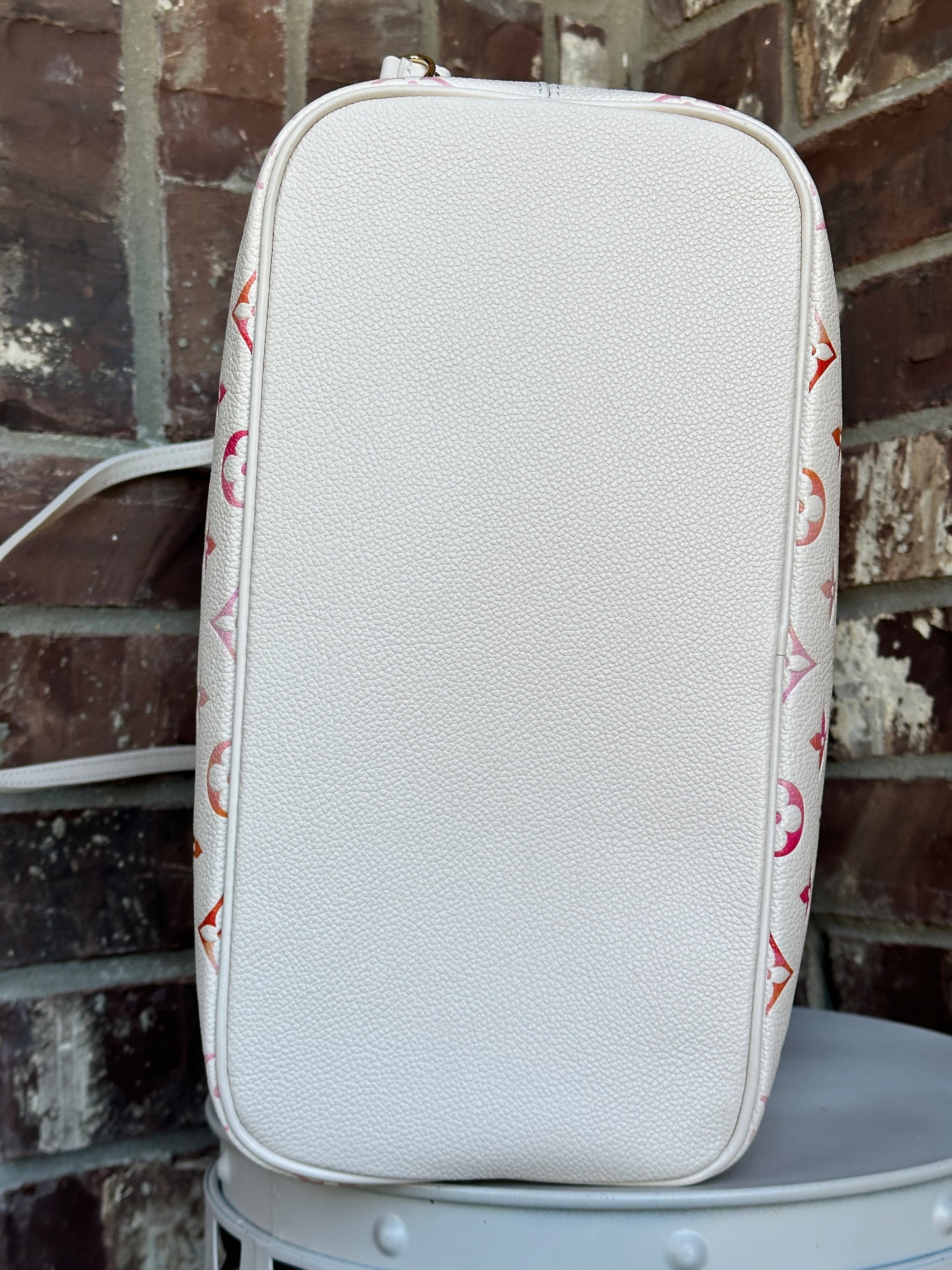 Louis Vuitton Neverfull NM Tote Monogram Empreinte Sunrise Aquarelle MM 59024