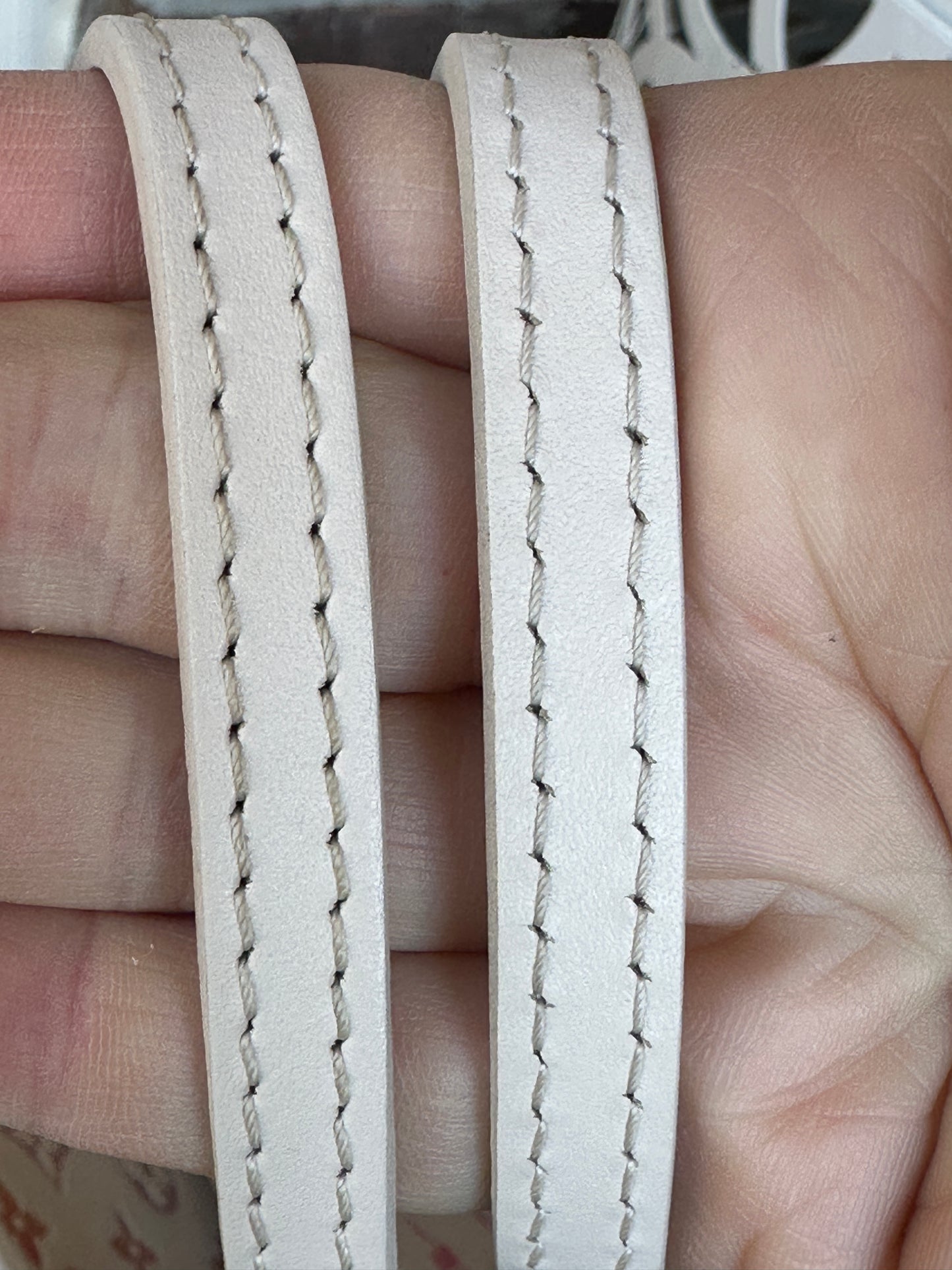 Louis Vuitton Neverfull NM Tote Monogram Empreinte Sunrise Aquarelle MM 59024